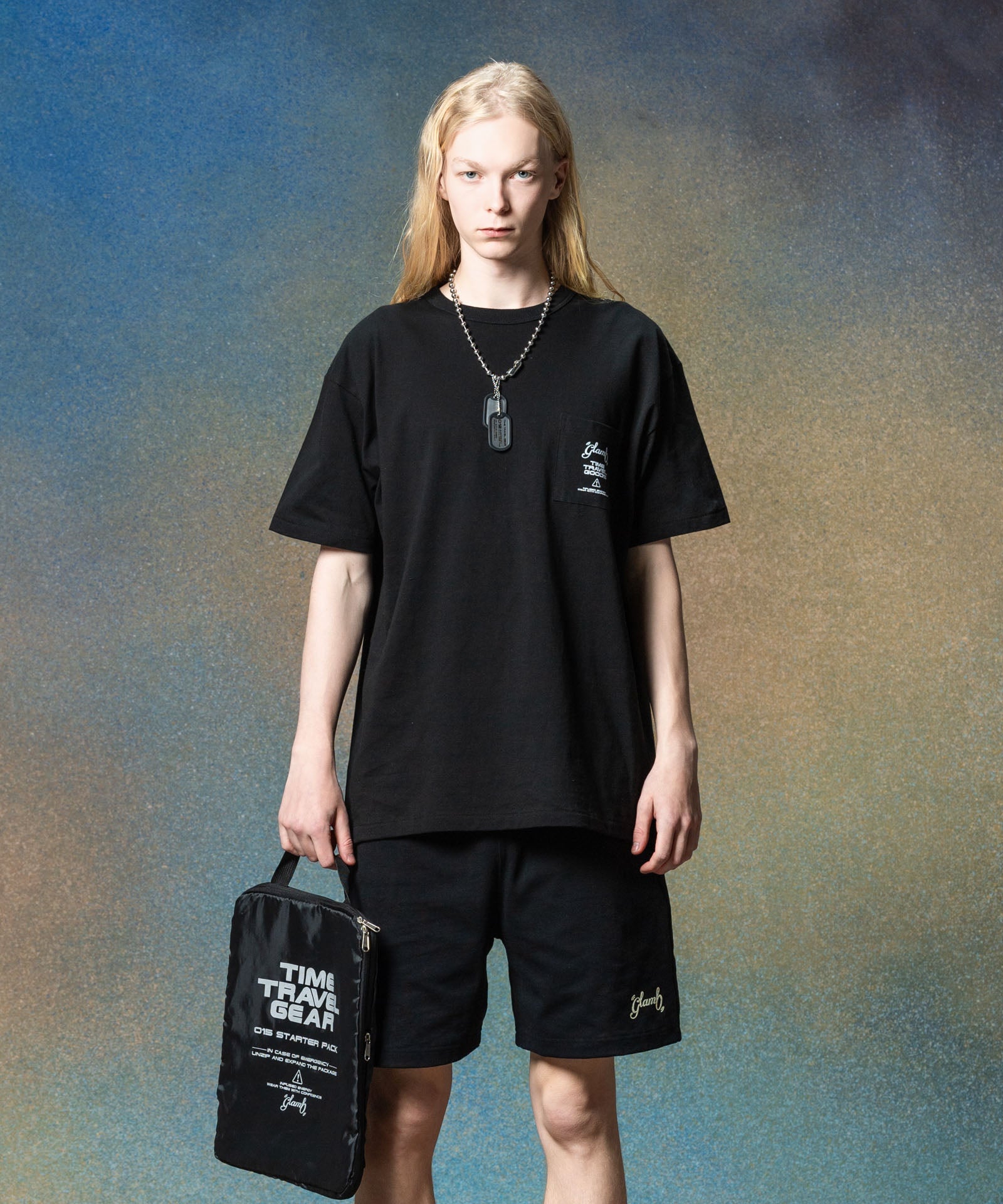 H:185 / C:78 / W:64 / H:88 着用サイズ:L