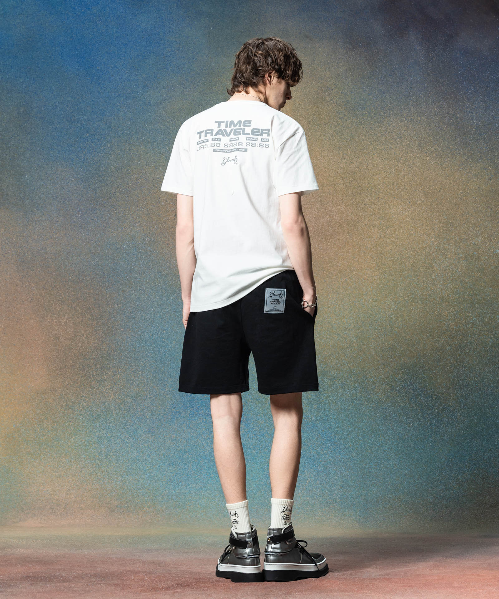 H:186 / C:89 / W:71 / H:92 着用サイズ:M