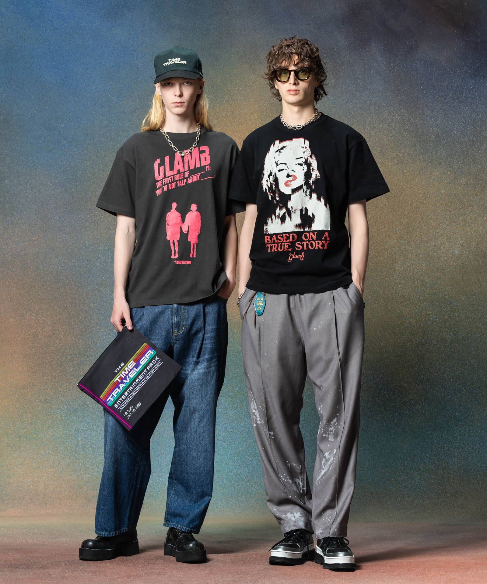 H:186 / C:89 / W:71 / H:92 H:185 / C:78 / W:64 / H:88 着用:M