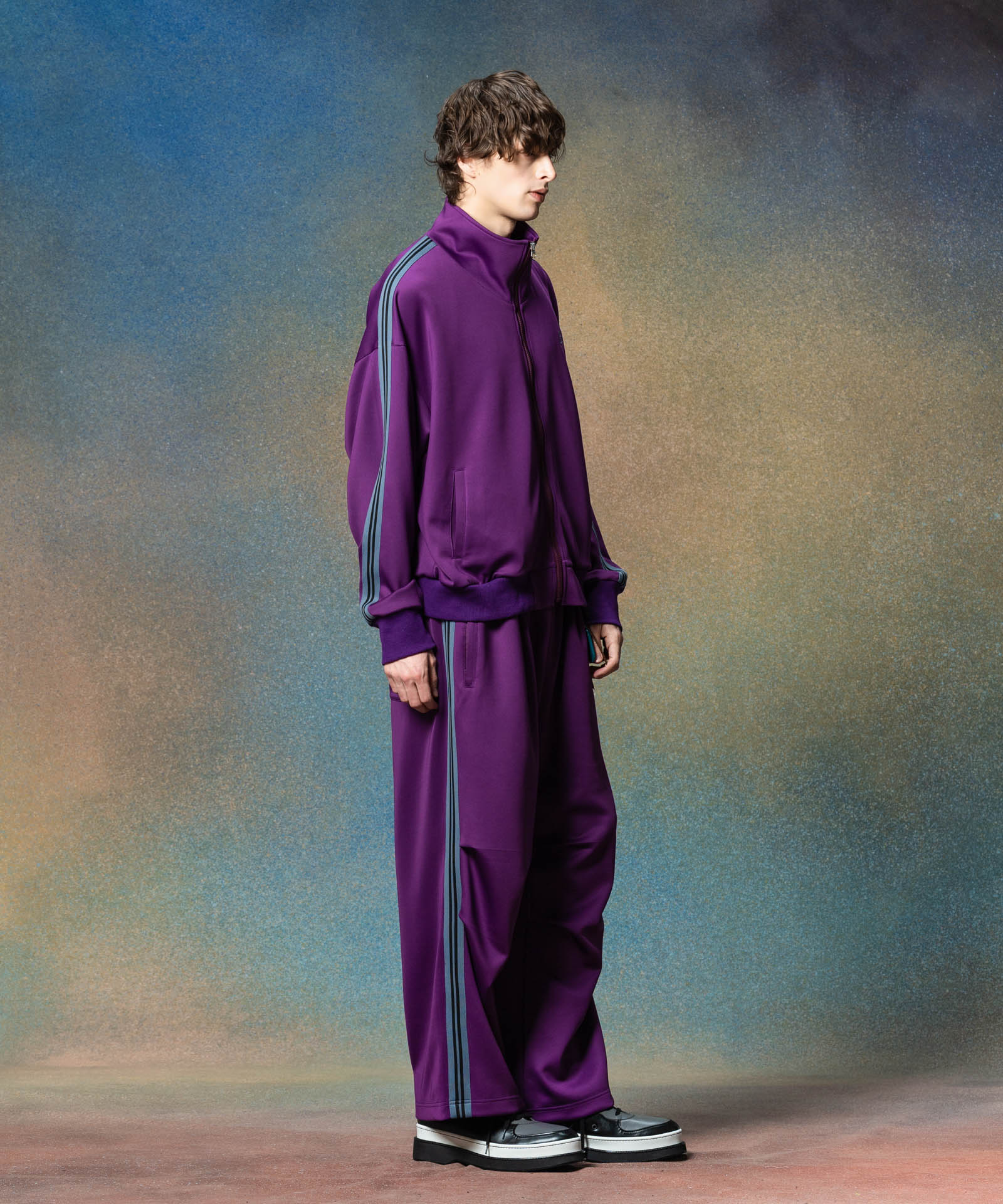 H:186 / C:89 / W:71 / H:92 着用サイズ:L