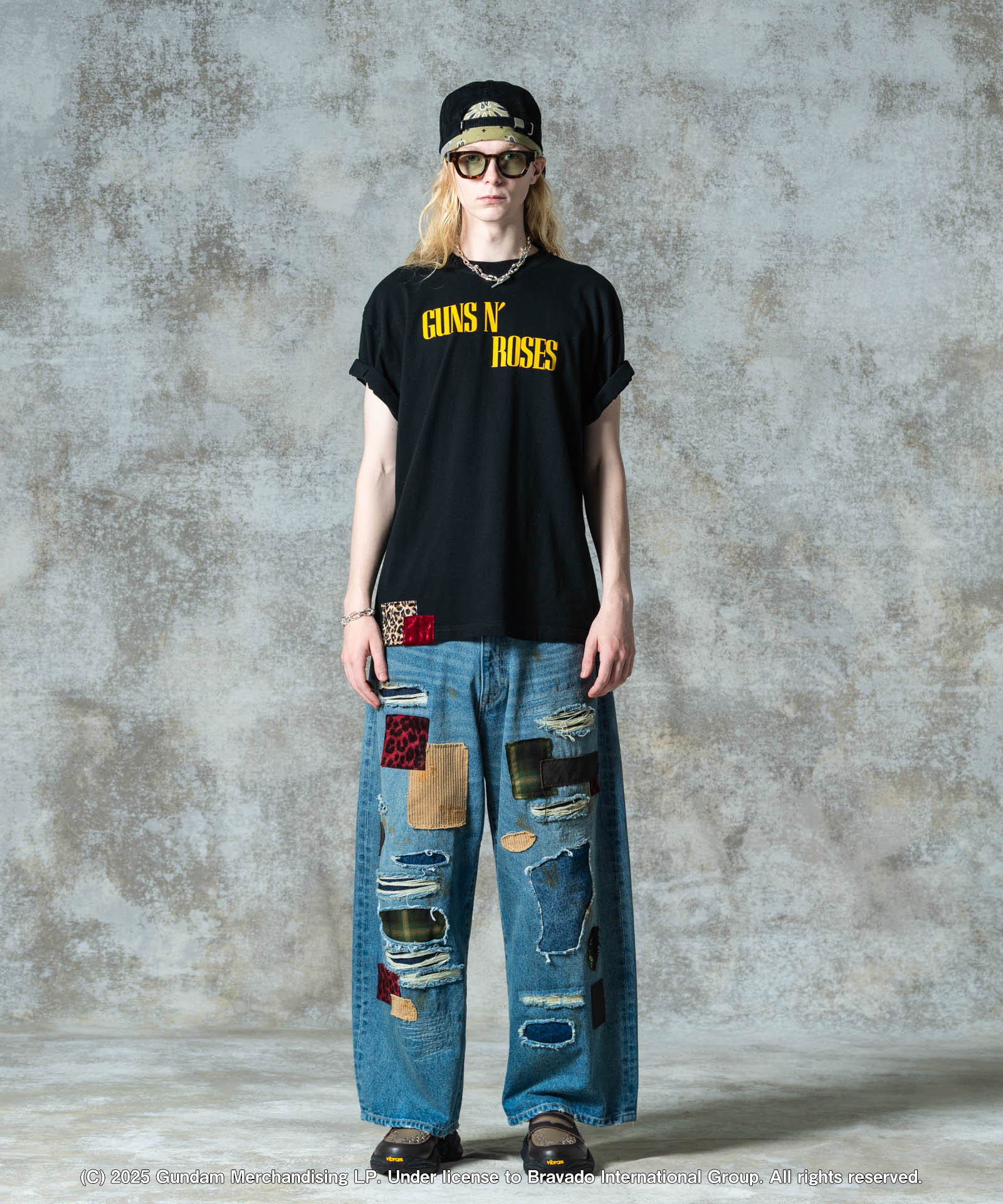 H:185 / C:78 / W:64 / H:88 着用サイズ:L