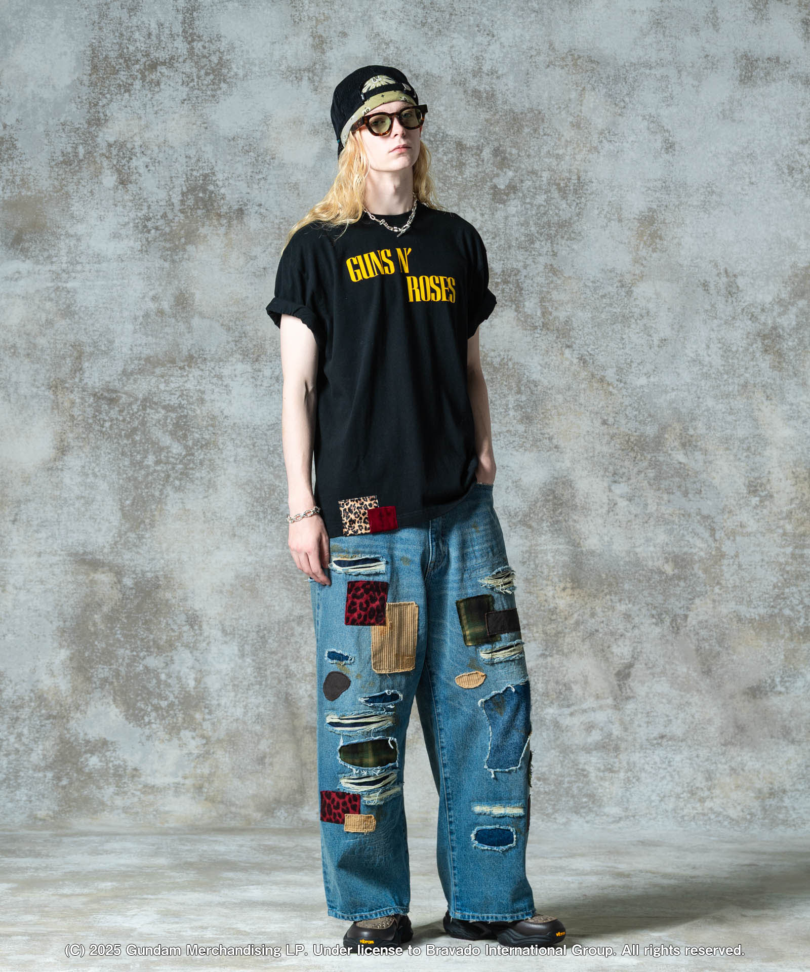 H:185 / C:78 / W:64 / H:88 着用サイズ:L