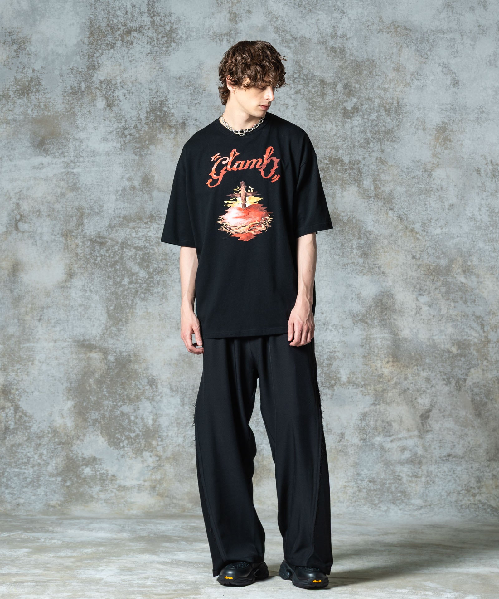 H:186 / C:89 / W:71 / H:92 着用サイズ:L