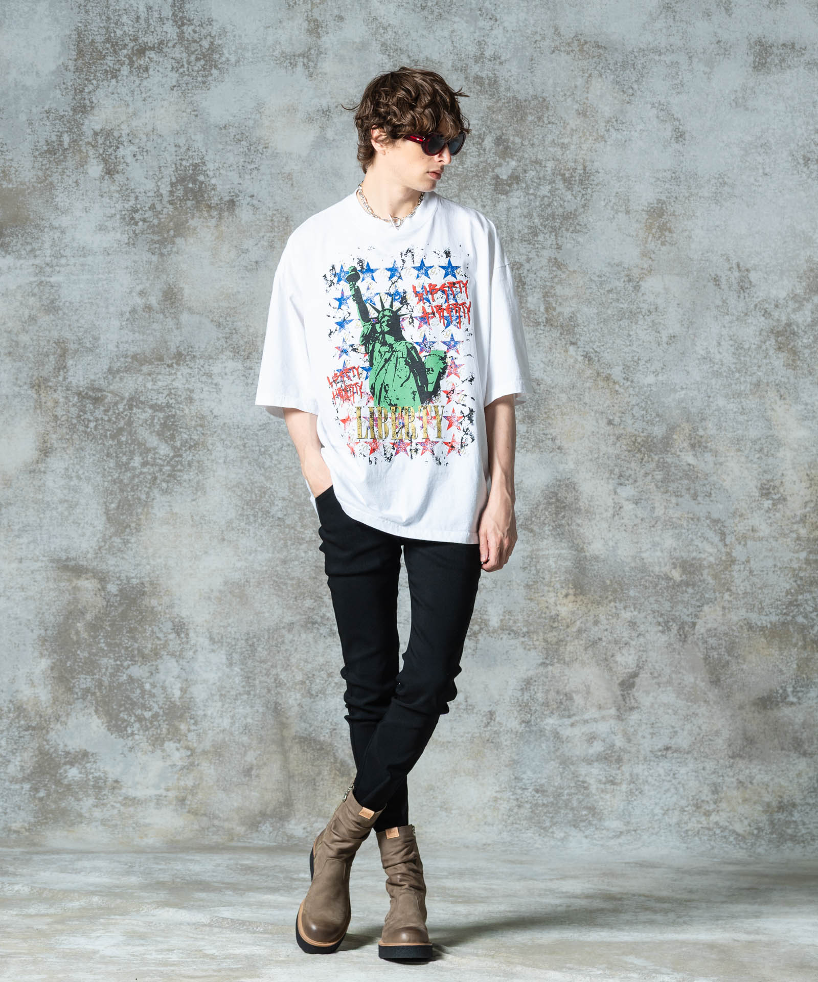 H:186 / C:89 / W:71 / H:92 着用サイズ:M