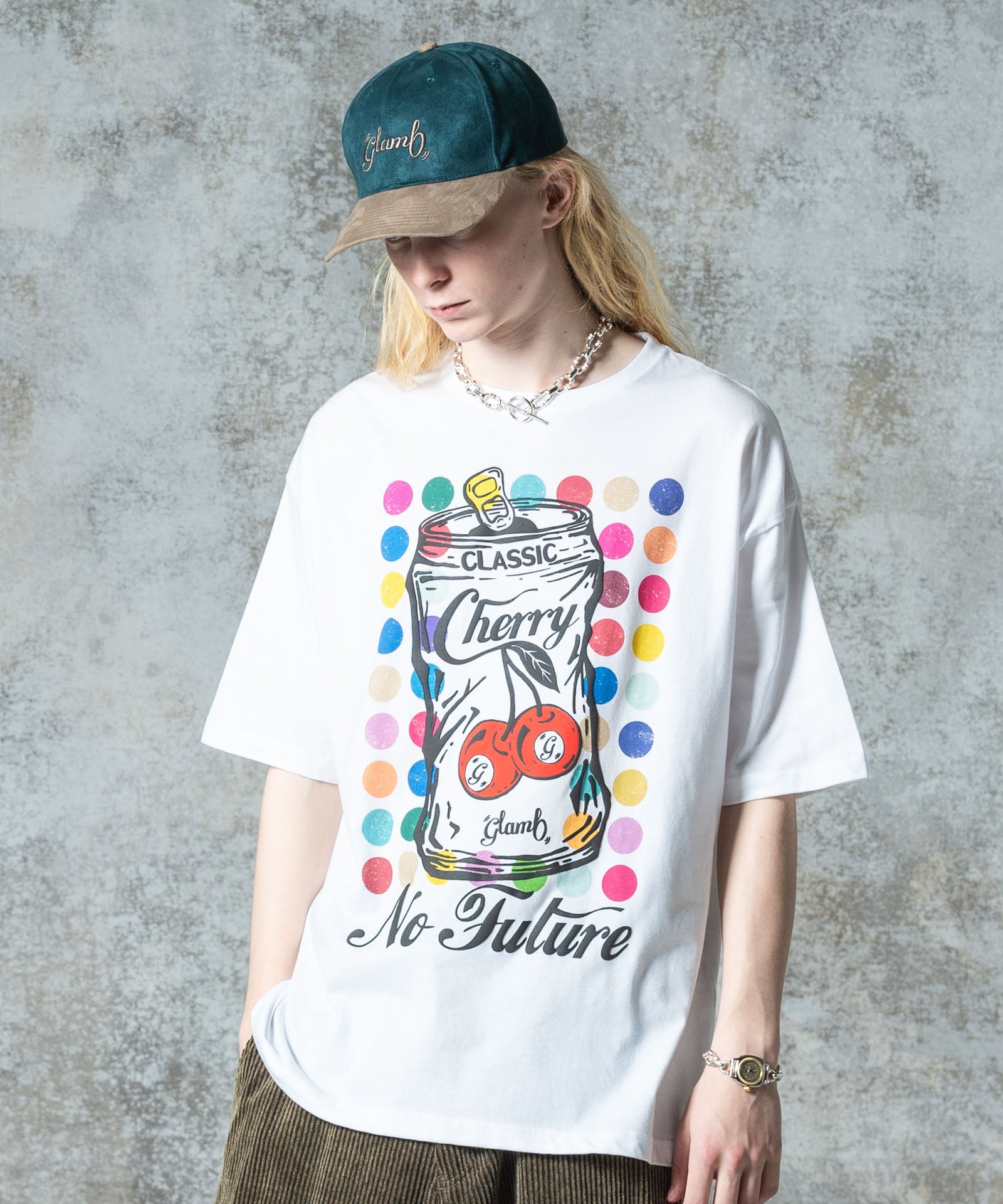 H:185 / C:78 / W:64 / H:88 着用サイズ:M