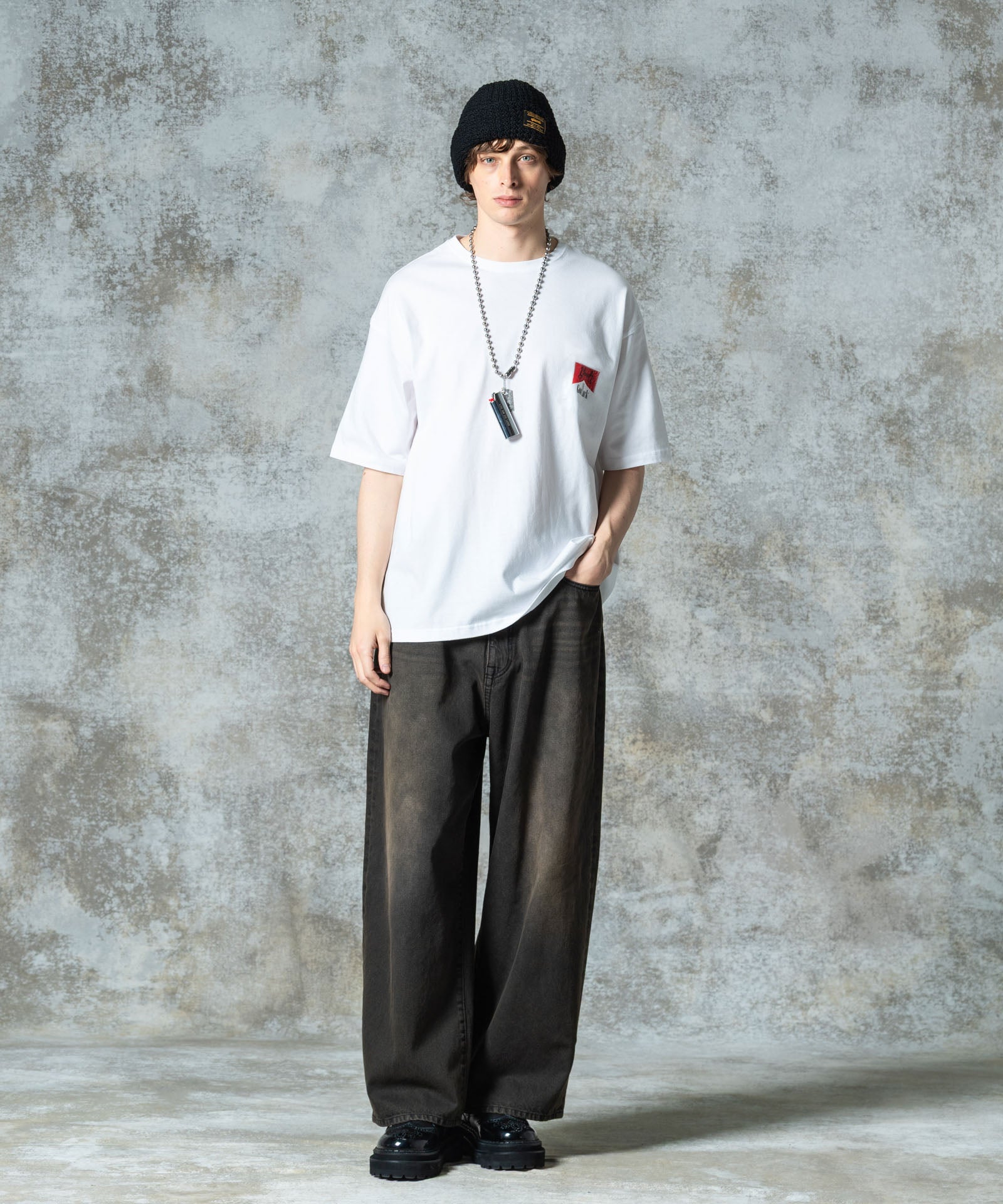 H:186 / C:89 / W:71 / H:92 着用サイズ:M