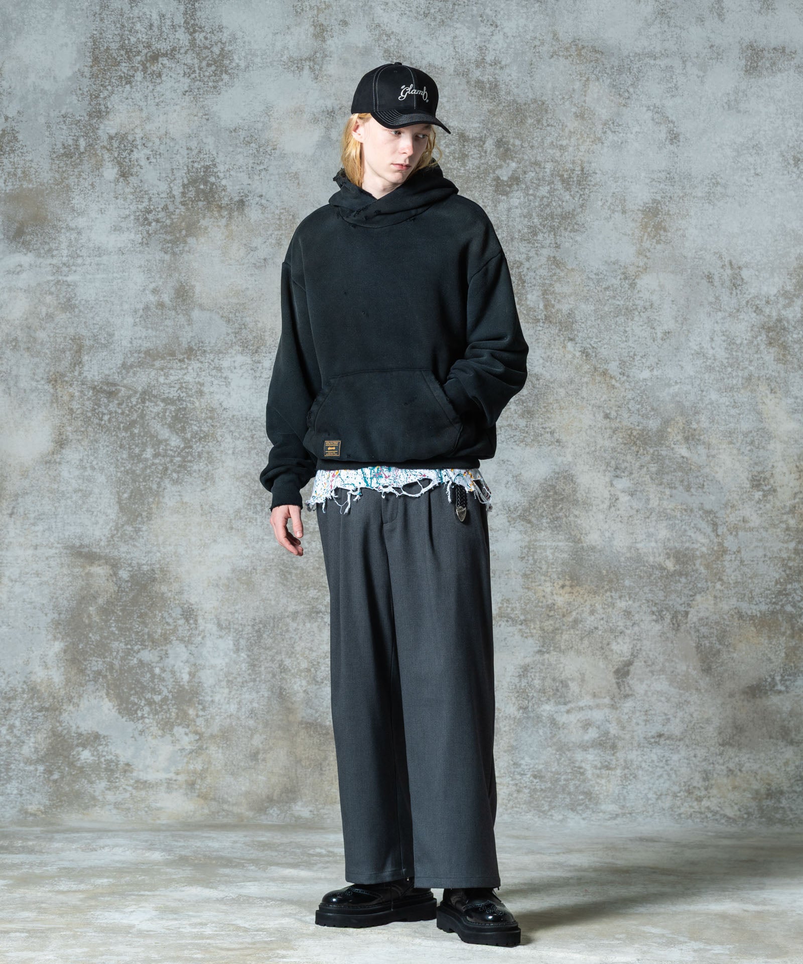 H:185 / C:78 / W:64 / H:88 着用サイズ:M