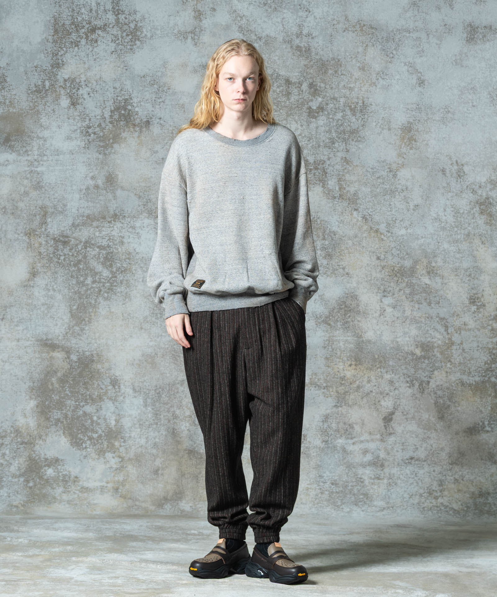 H:185 / C:78 / W:64 / H:88 着用サイズ:L