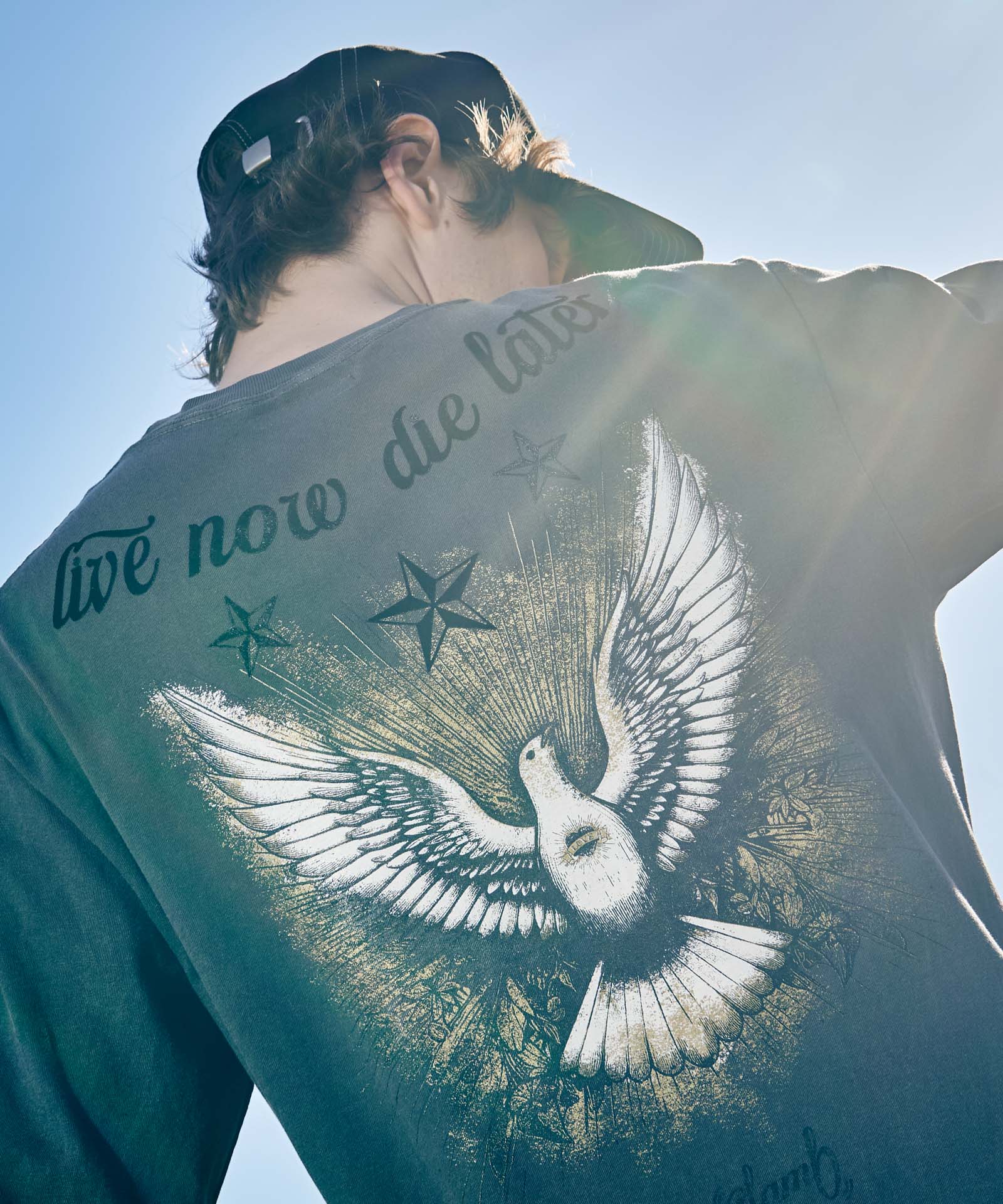 H:186 / C:89 / W:71 / H:92 着用サイズ:M