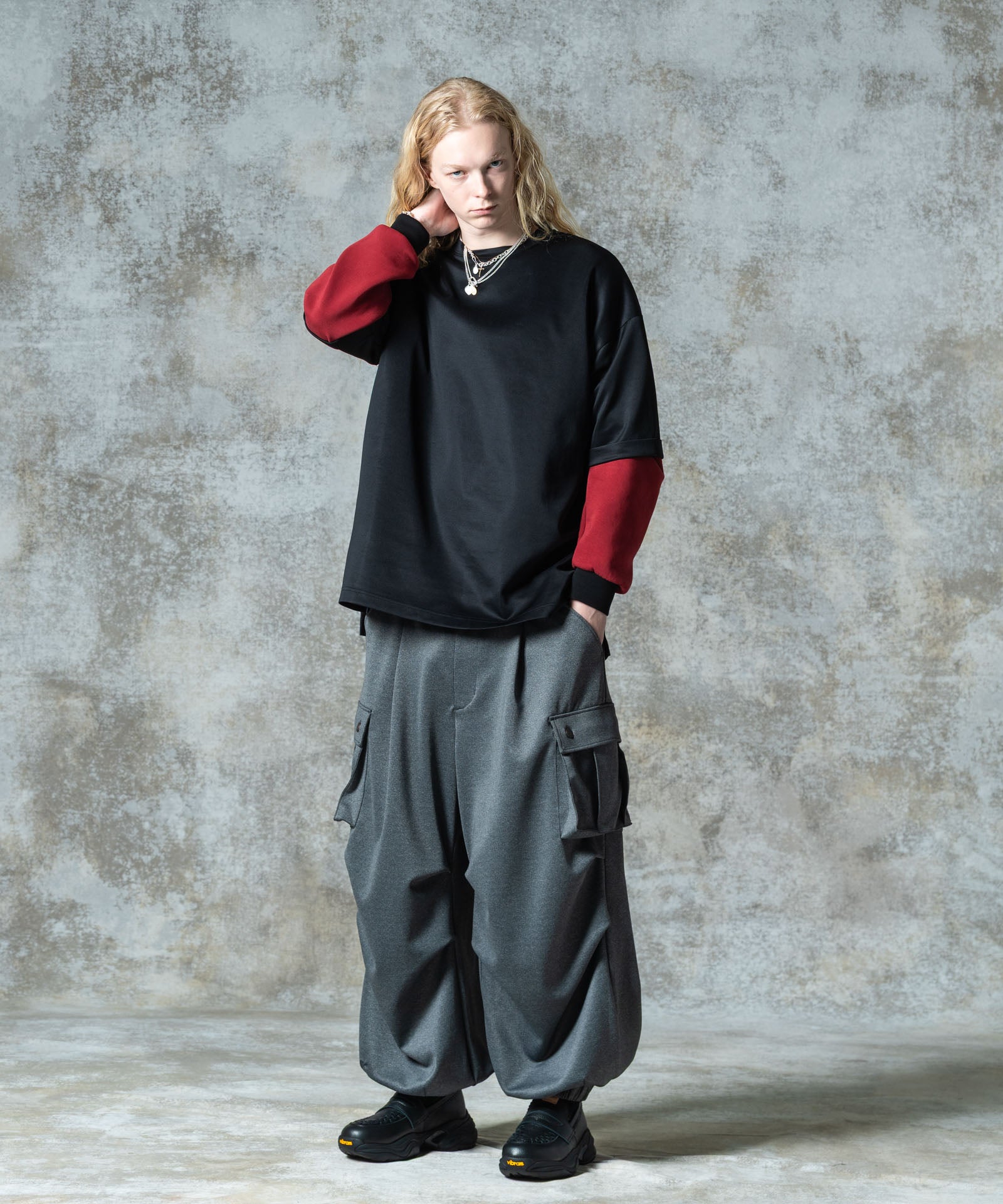 H:185 / C:78 / W:64 / H:88 着用サイズ:L