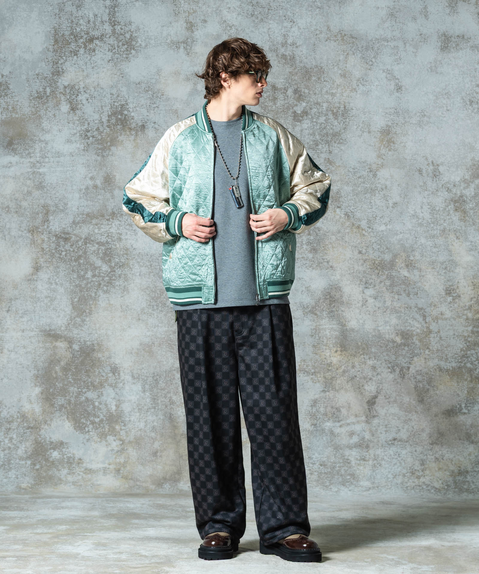 H:186 / C:89 / W:71 / H:92 着用サイズ:M