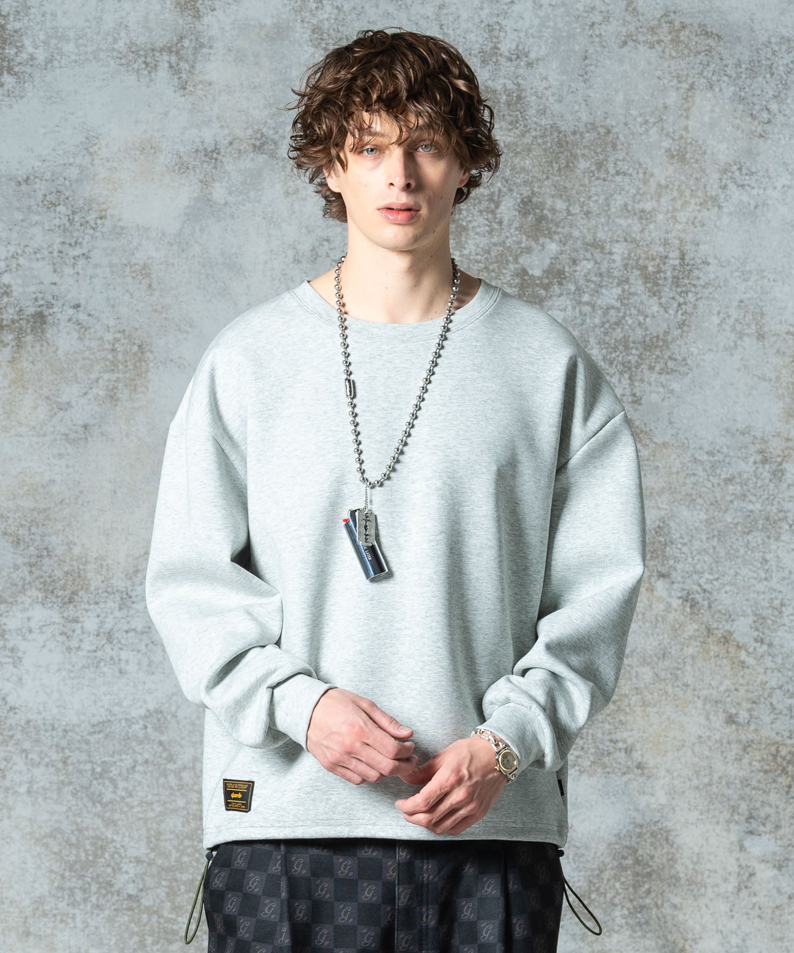 H:186 / C:89 / W:71 / H:92 着用サイズ:M