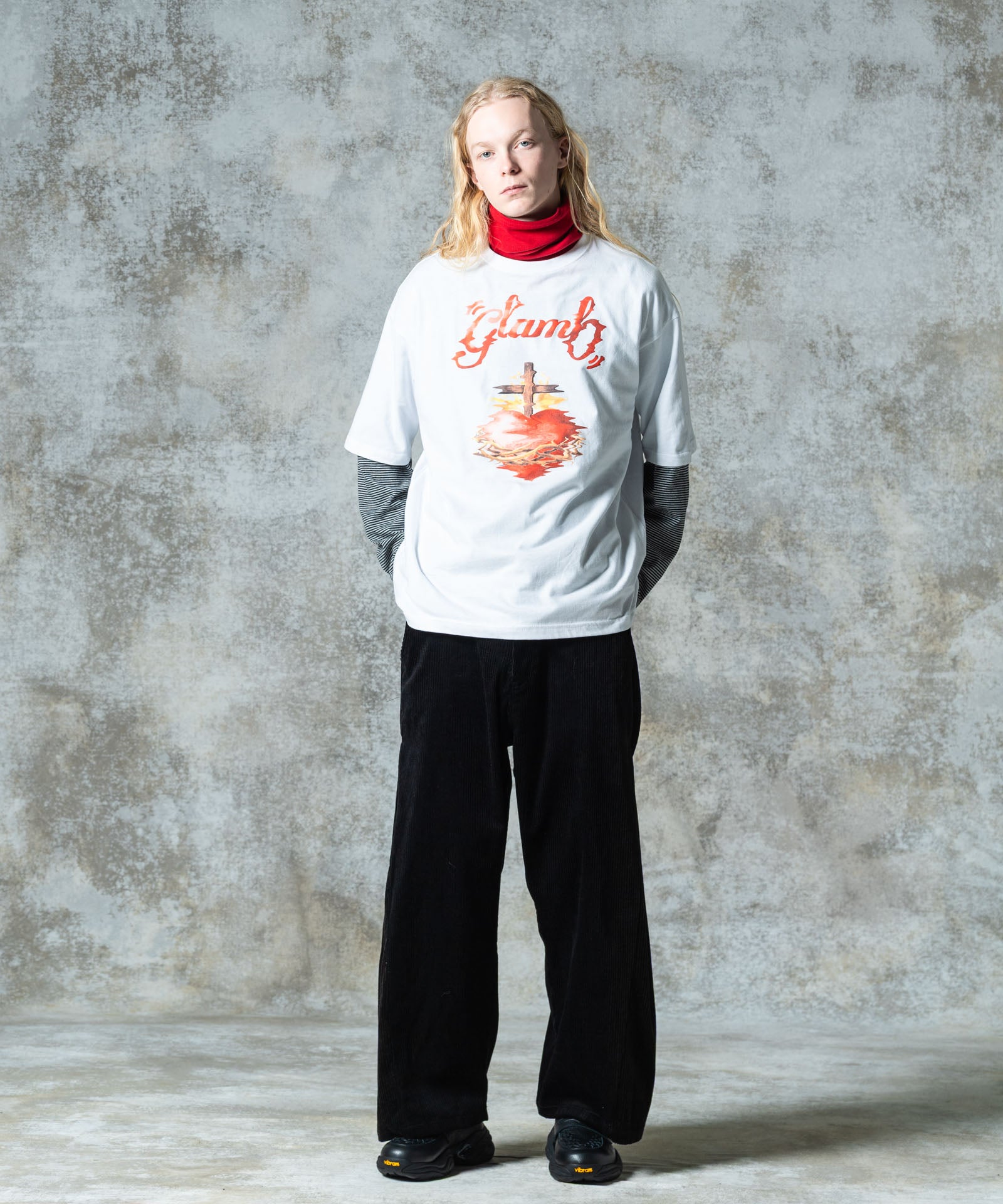 H:185 / C:78 / W:64 / H:88 着用サイズ:M