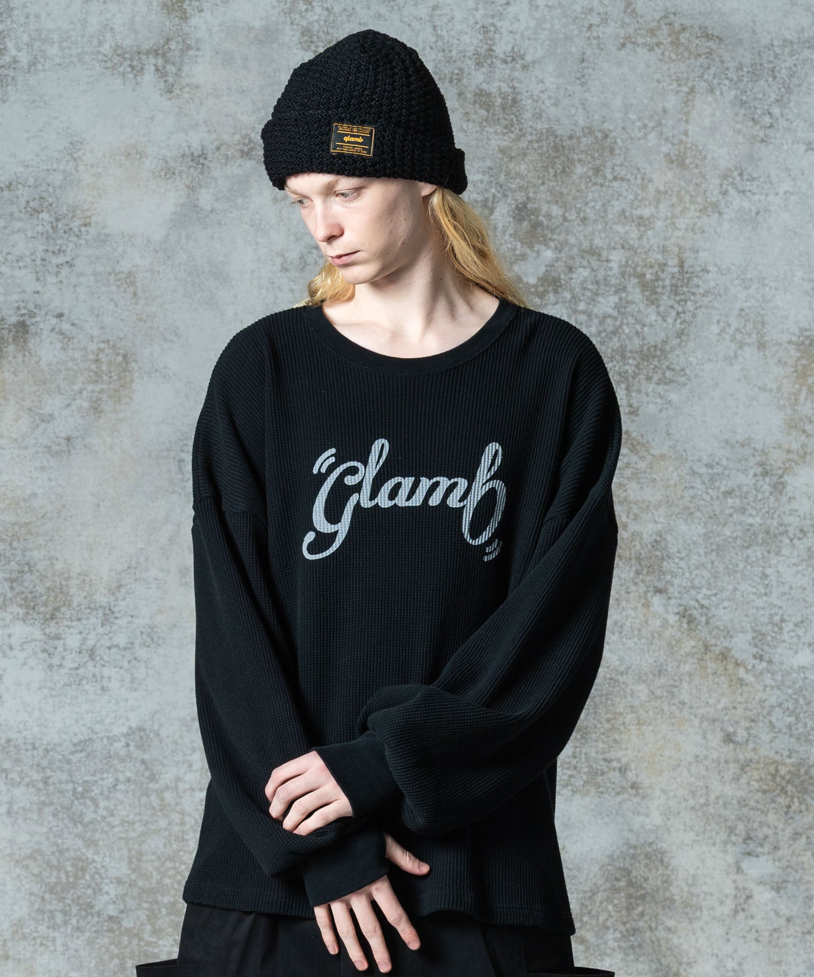 H:185 / C:78 / W:64 / H:88 着用サイズ:M