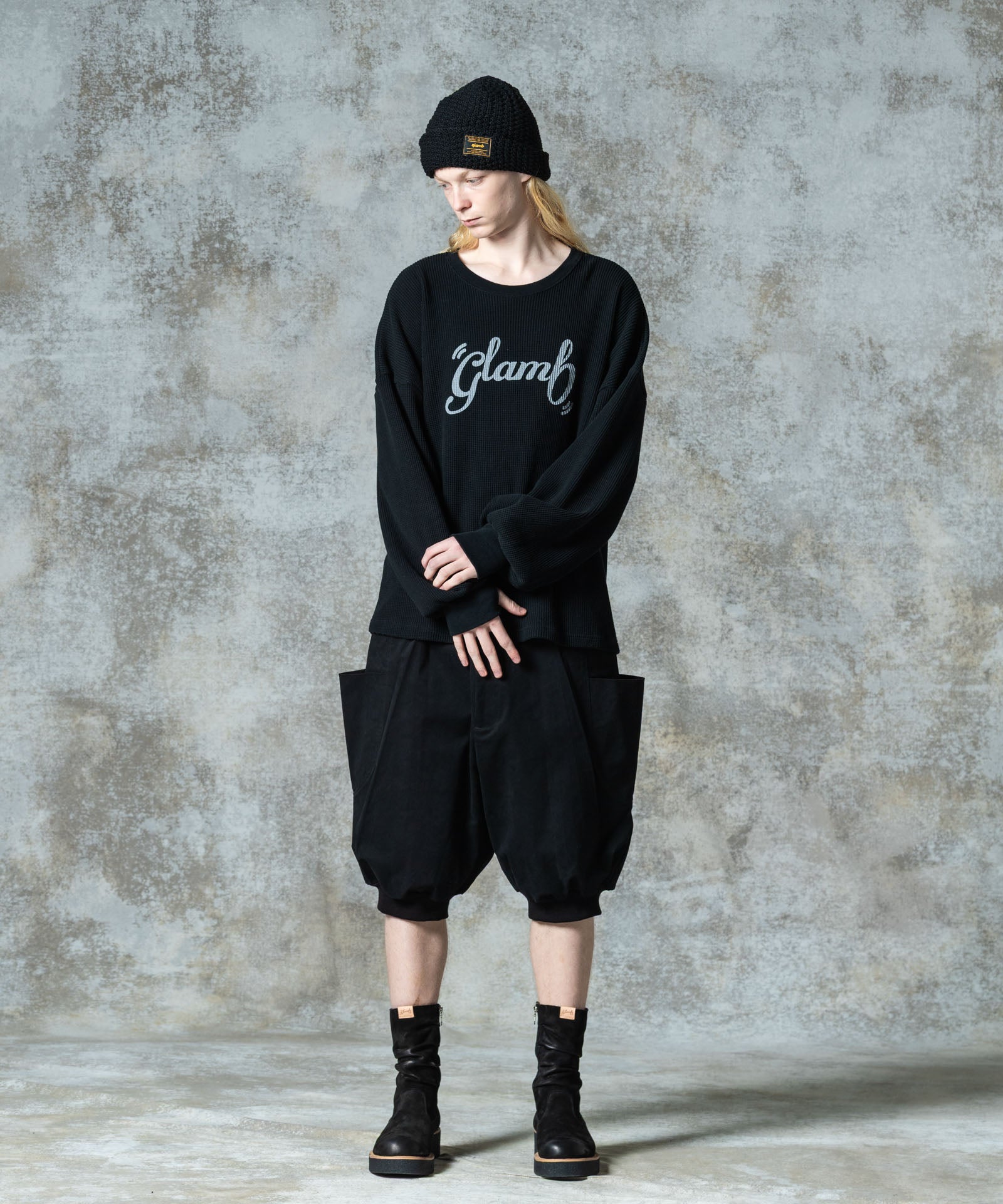 H:185 / C:78 / W:64 / H:88 着用サイズ:M