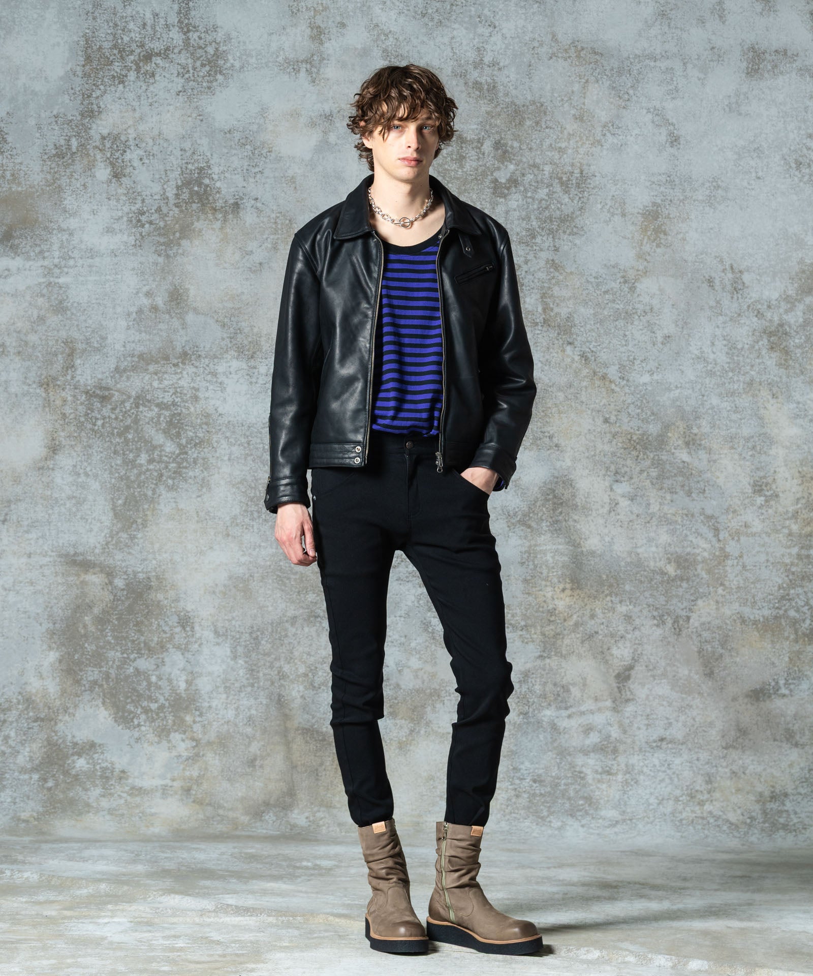 H:186 / C:89 / W:71 / H:92 着用サイズ:M