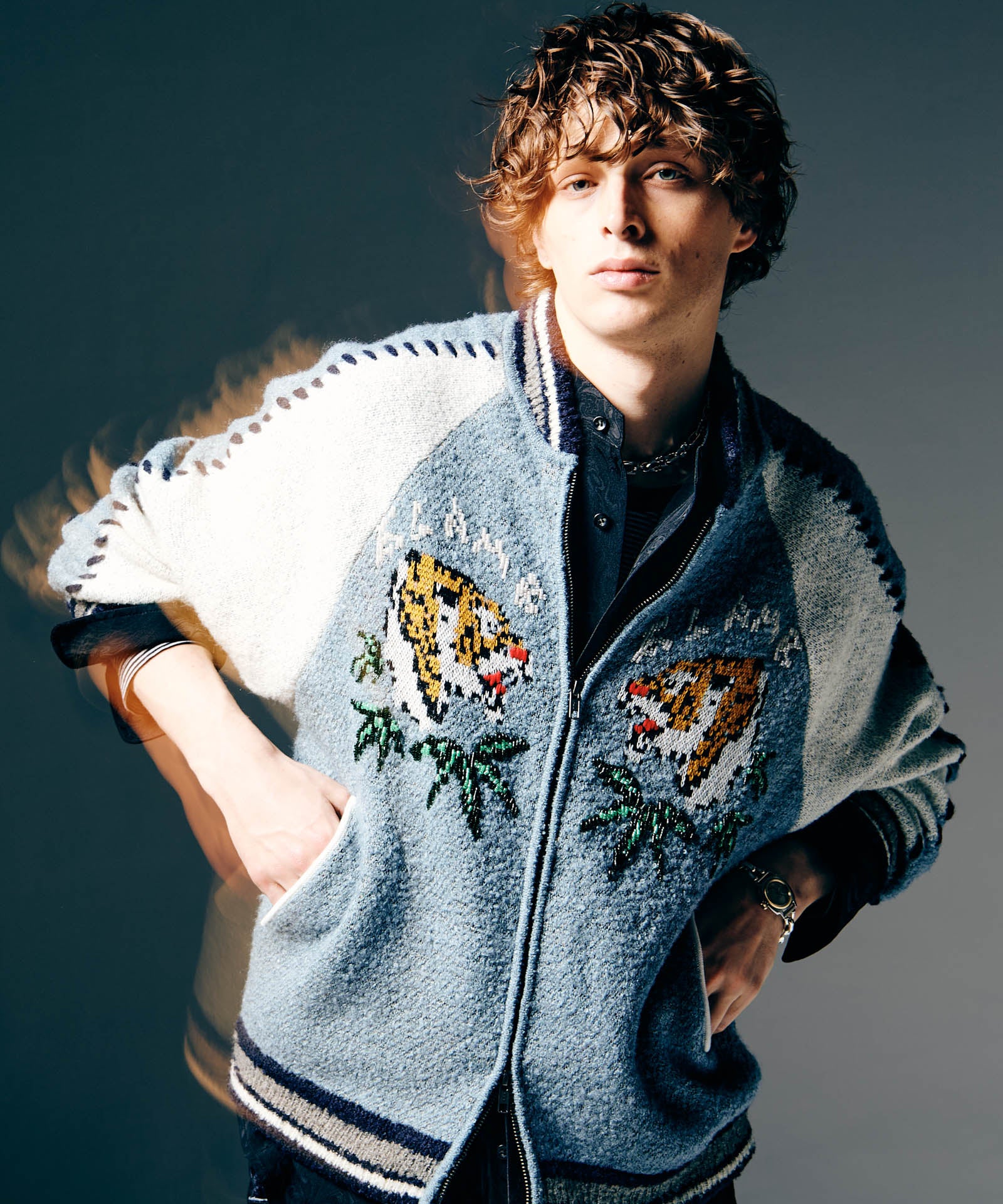 H:186 / C:89 / W:71 / H:92 着用サイズ:L