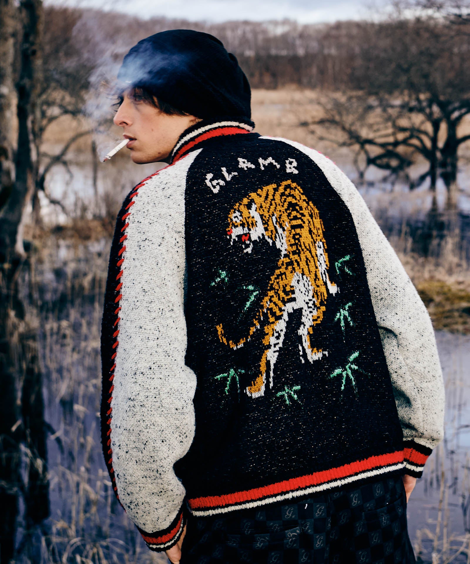 H:186 / C:89 / W:71 / H:92 着用サイズ:M