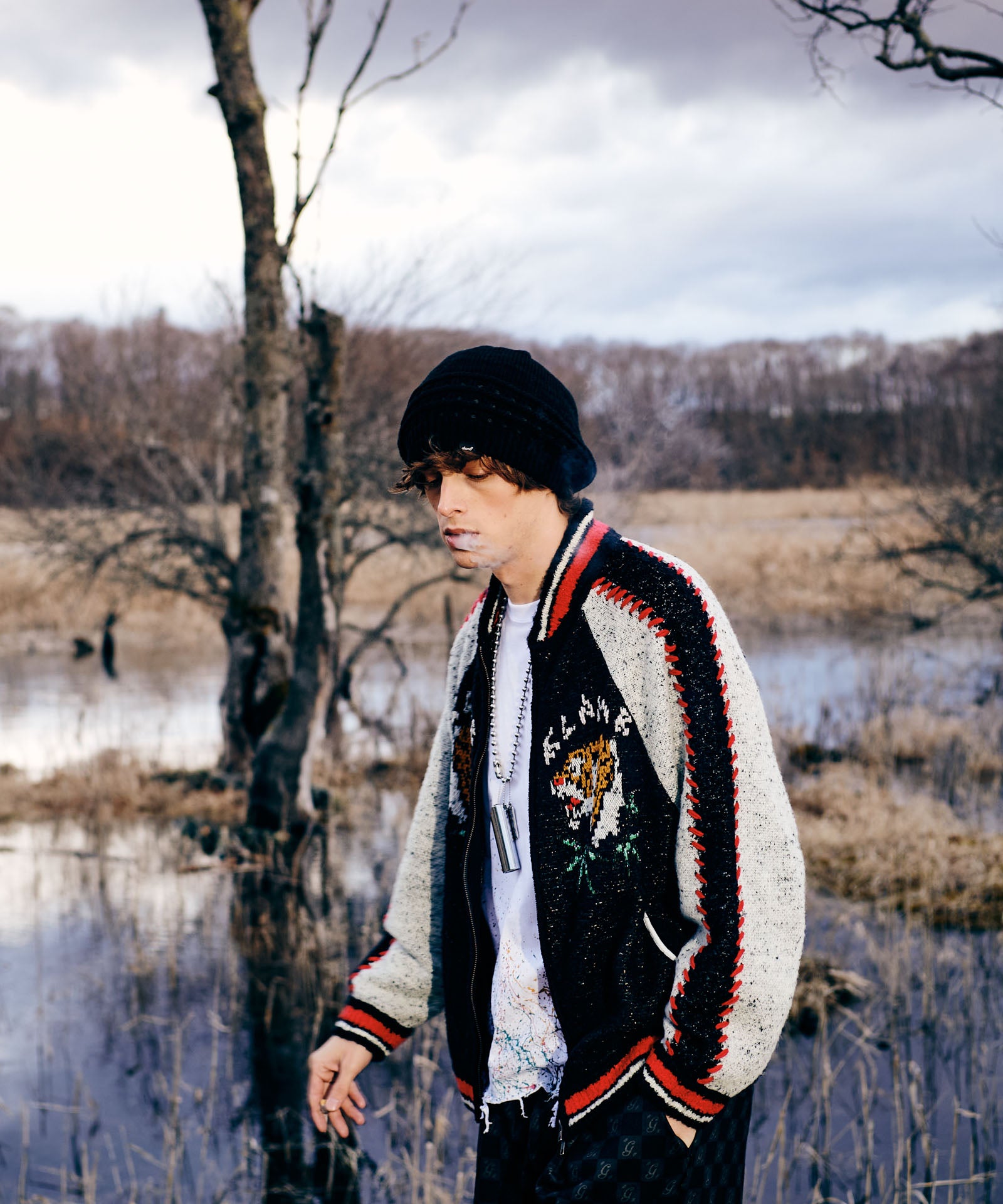 H:186 / C:89 / W:71 / H:92 着用サイズ:M