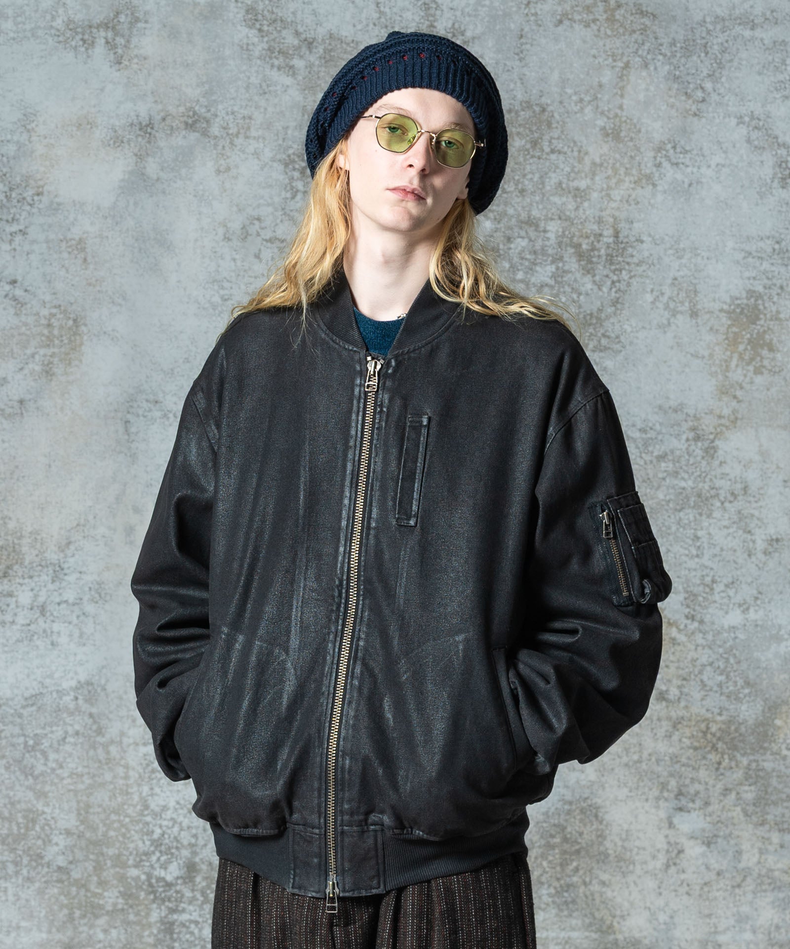 H:185 / C:78 / W:64 / H:88 着用サイズ:L