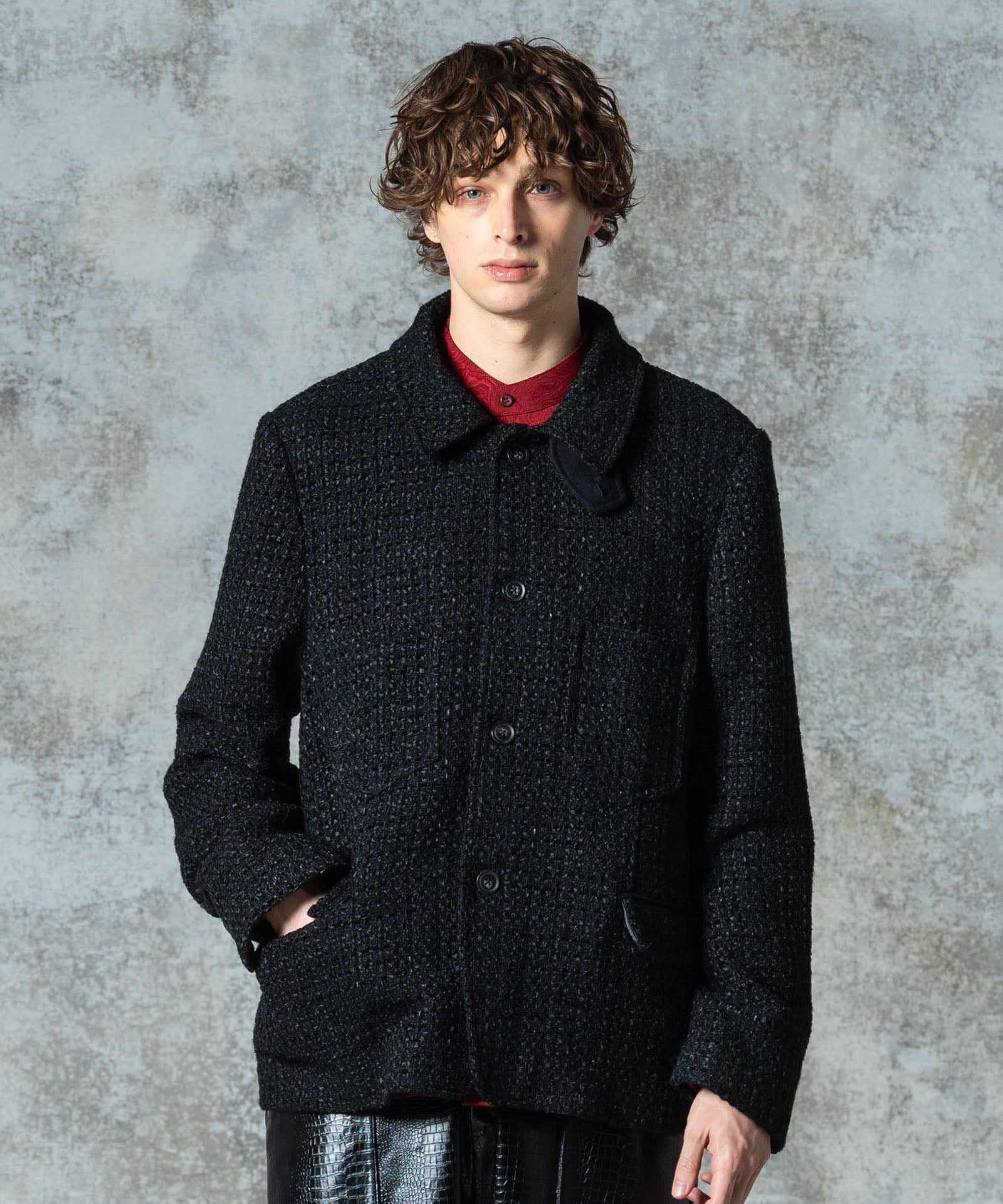 H:186 / C:89 / W:71 / H:92 着用サイズ:L