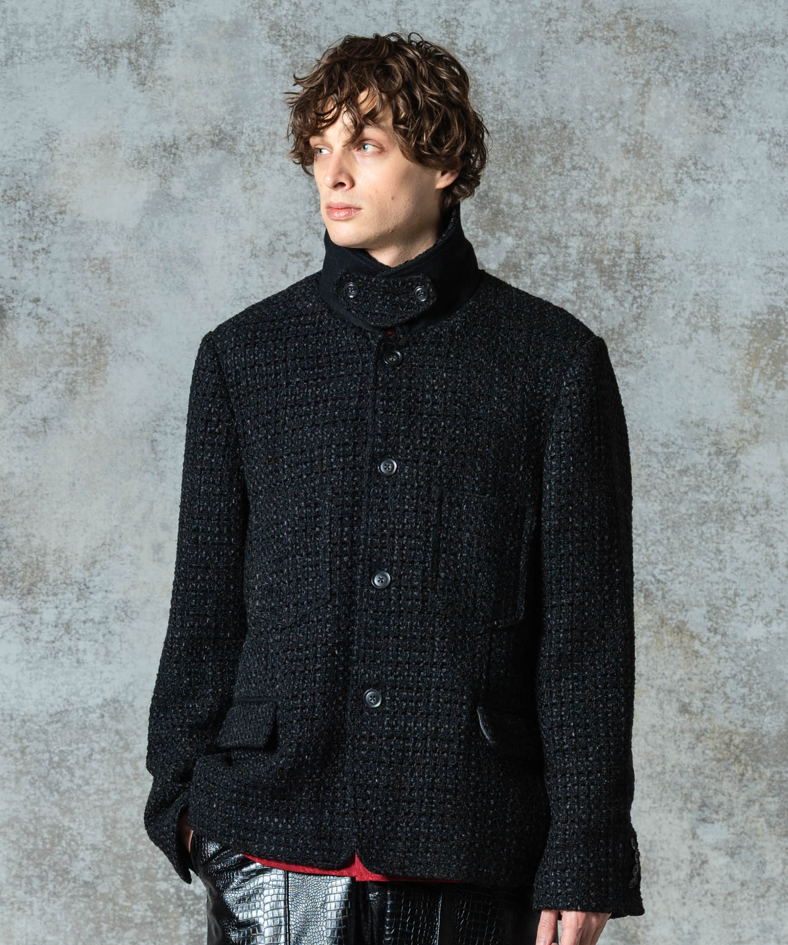 H:186 / C:89 / W:71 / H:92 着用サイズ:L