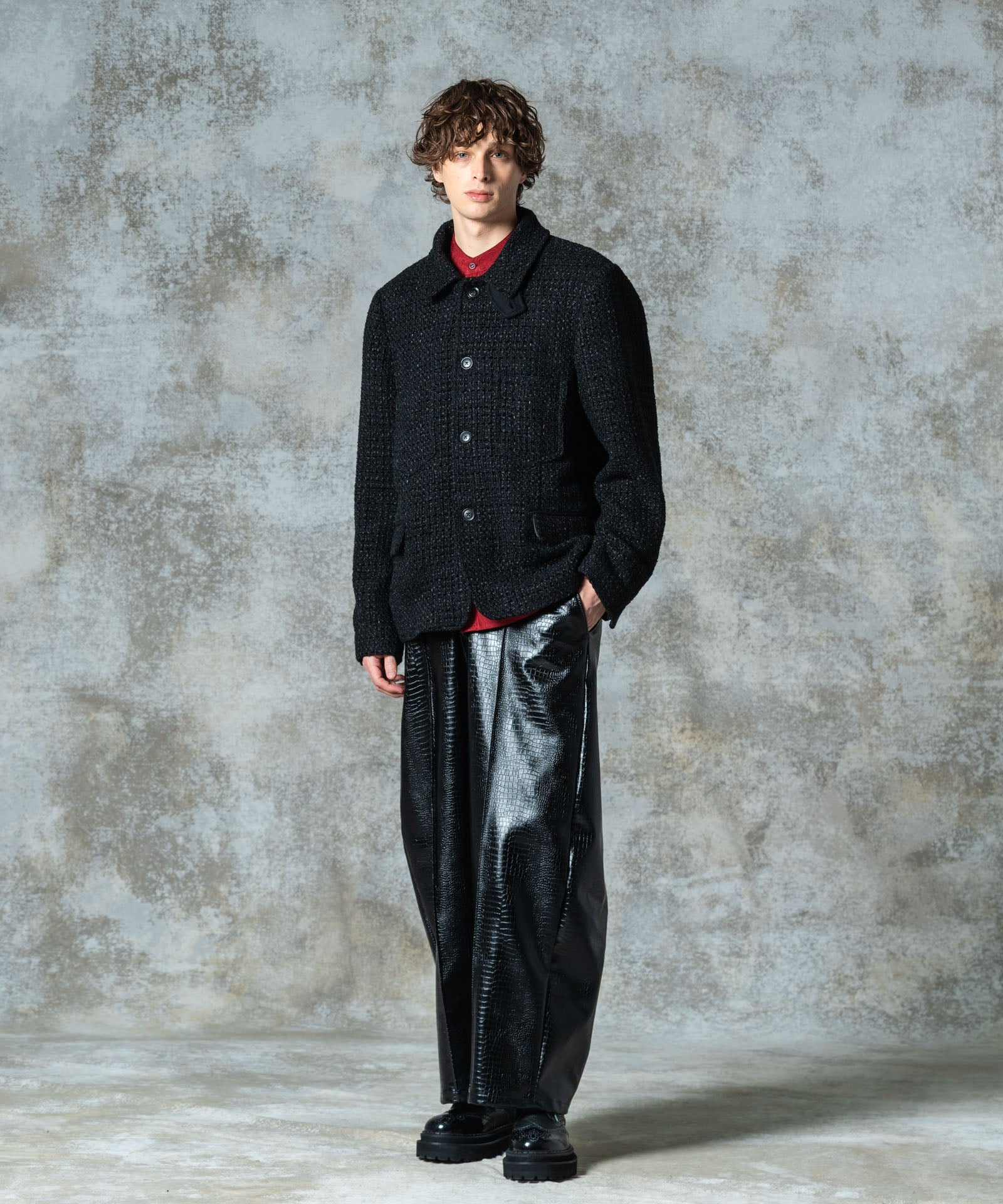 H:186 / C:89 / W:71 / H:92 着用サイズ:L