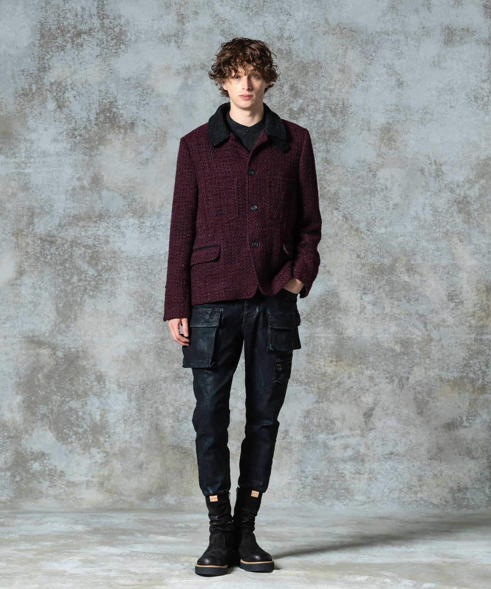 H:186 / C:89 / W:71 / H:92 着用サイズ:M