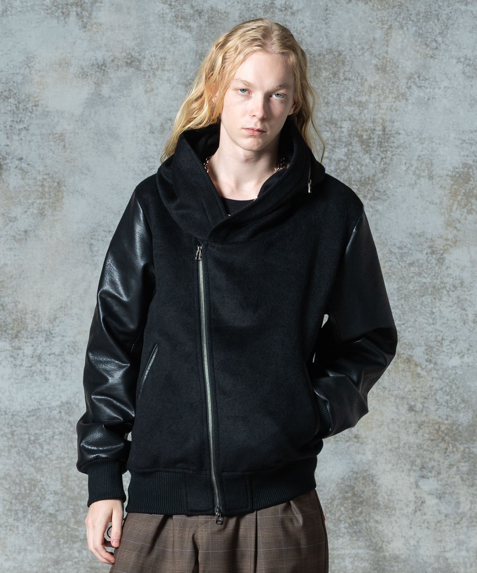 H:185 / C:78 / W:64 / H:88 着用サイズ:M