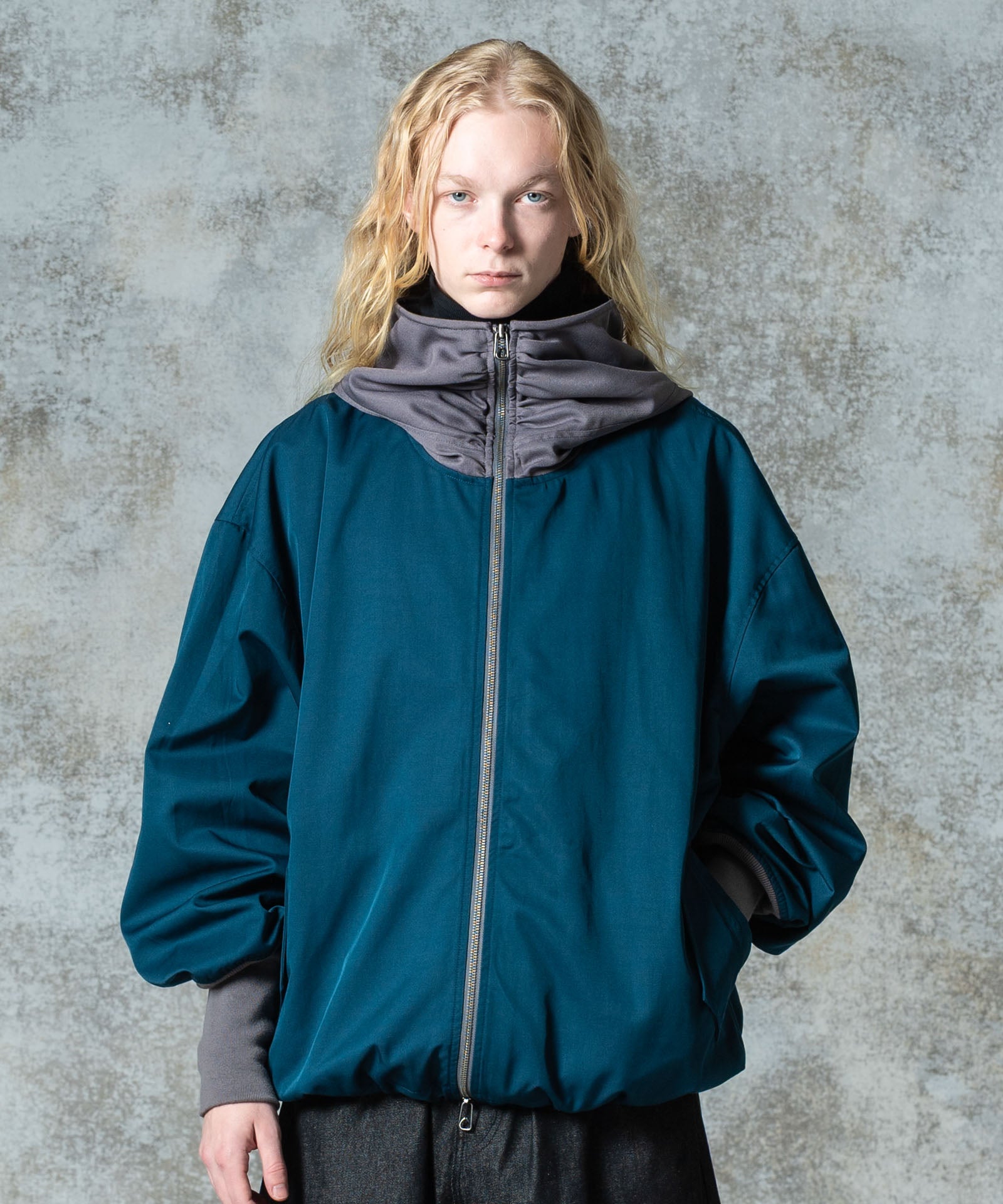 H:185 / C:78 / W:64 / H:88 着用サイズ:L