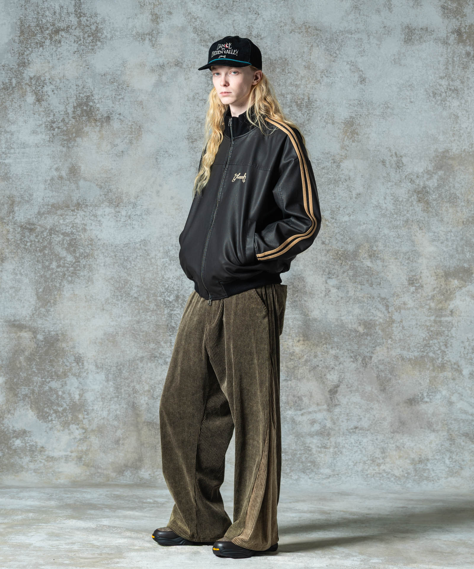 H:185 / C:78 / W:64 / H:88 着用サイズ:L