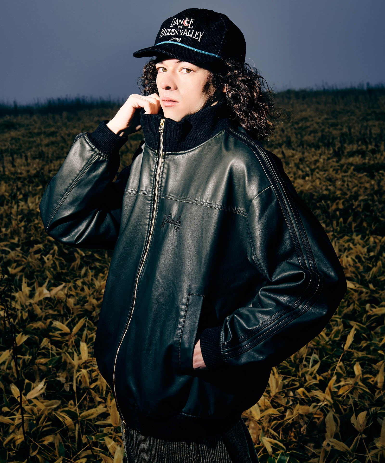 H:175 / C:83 / W:66 / H:87 着用サイズ:L