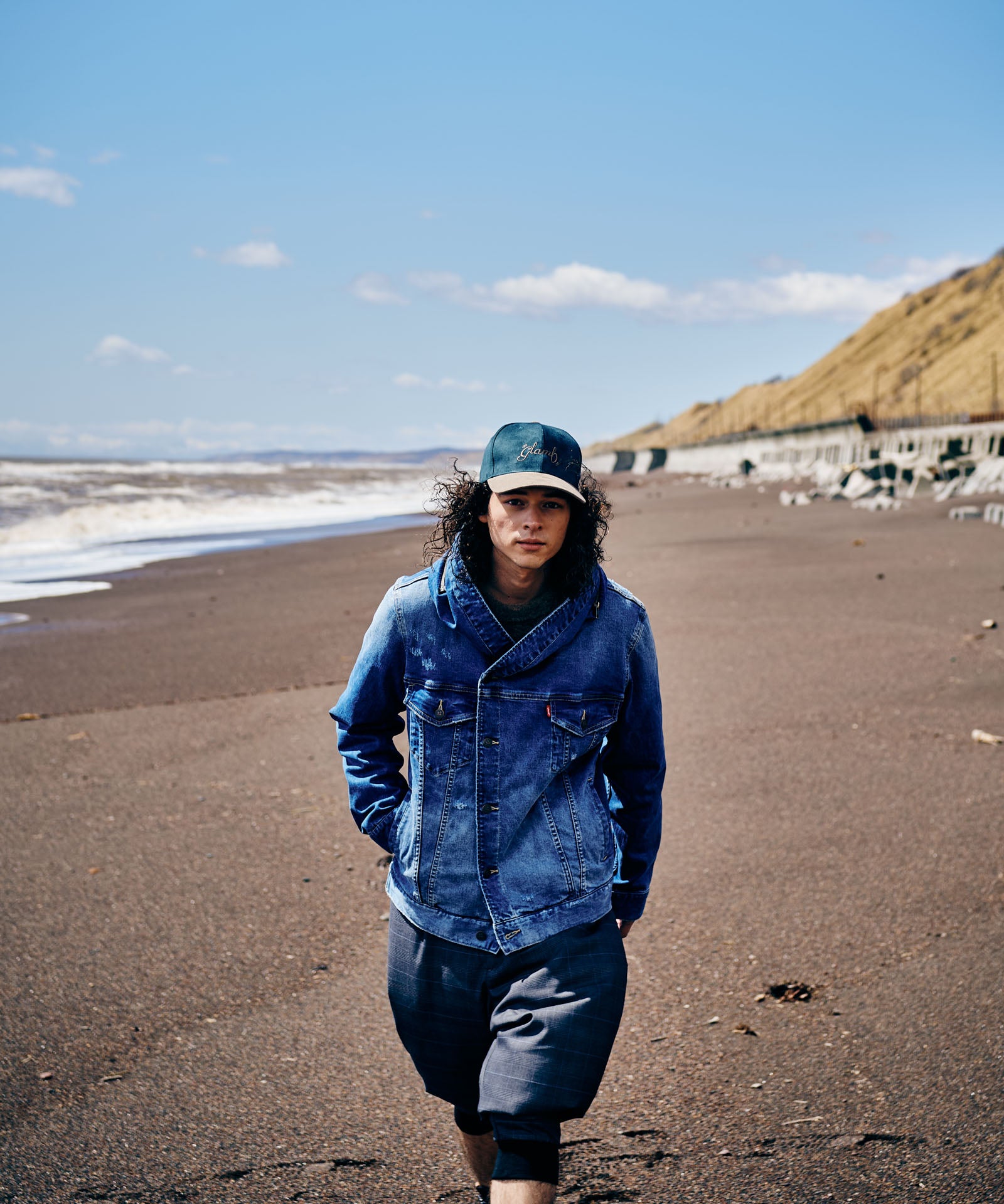 H:175 / C:83 / W:66 / H:87 着用サイズ:M