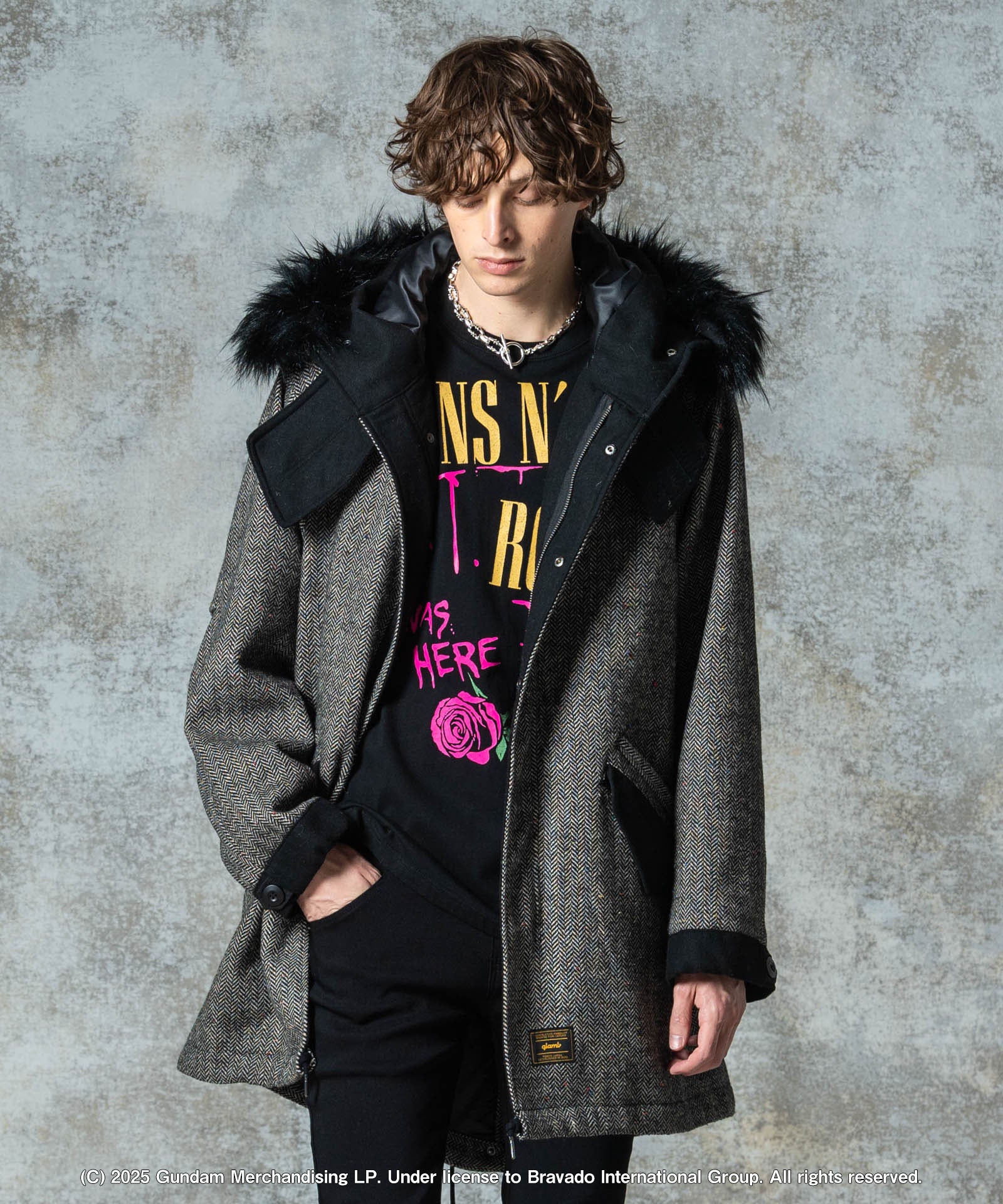 H:186 / C:89 / W:71 / H:92 着用サイズ:M