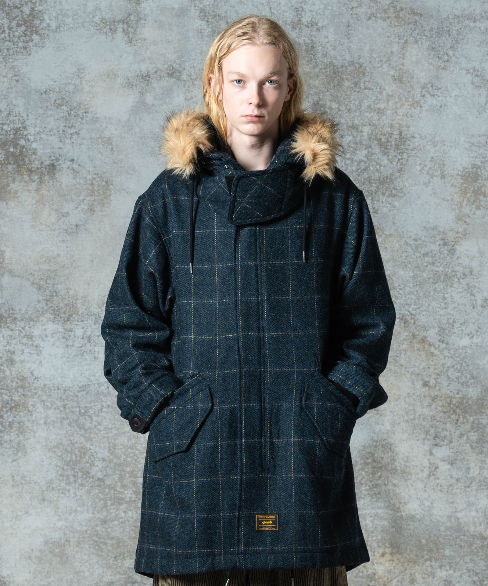 H:185 / C:78 / W:64 / H:88 着用サイズ:L