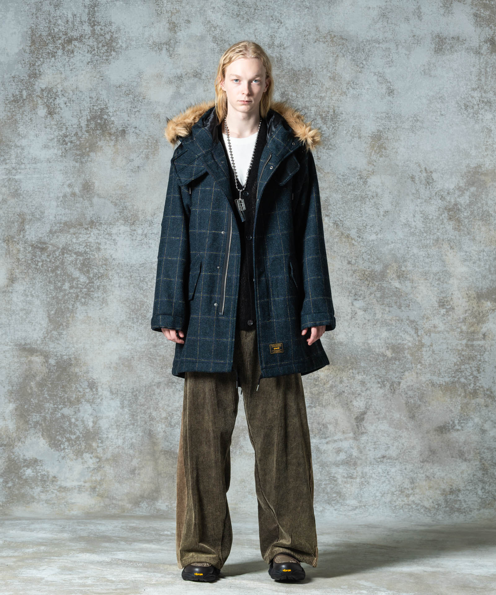 H:185 / C:78 / W:64 / H:88 着用サイズ:L