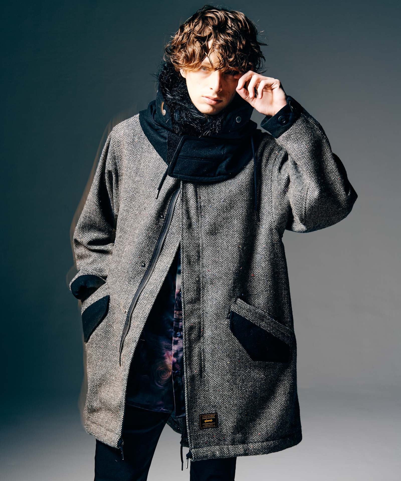 H:186 / C:89 / W:71 / H:92 着用サイズ:M