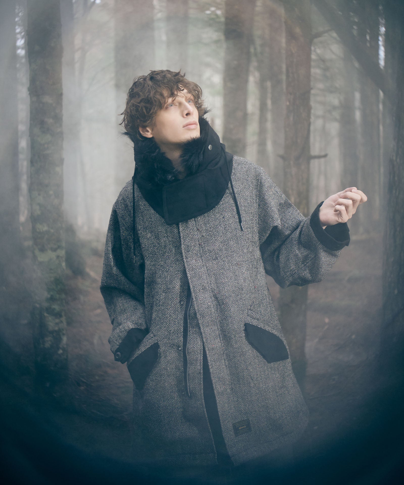 H:186 / C:89 / W:71 / H:92 着用サイズ:M