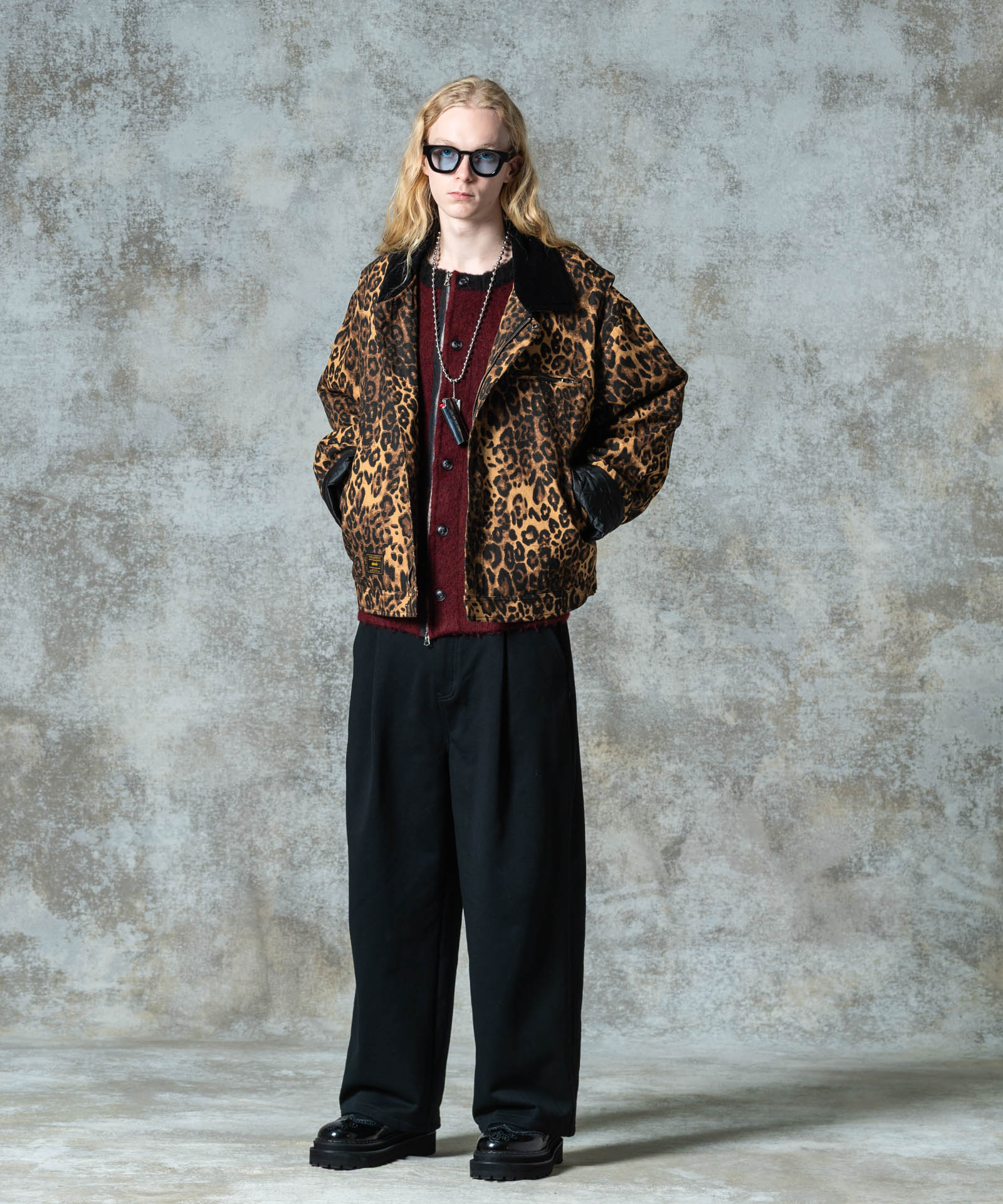 H:185 / C:78 / W:64 / H:88 着用サイズ:L