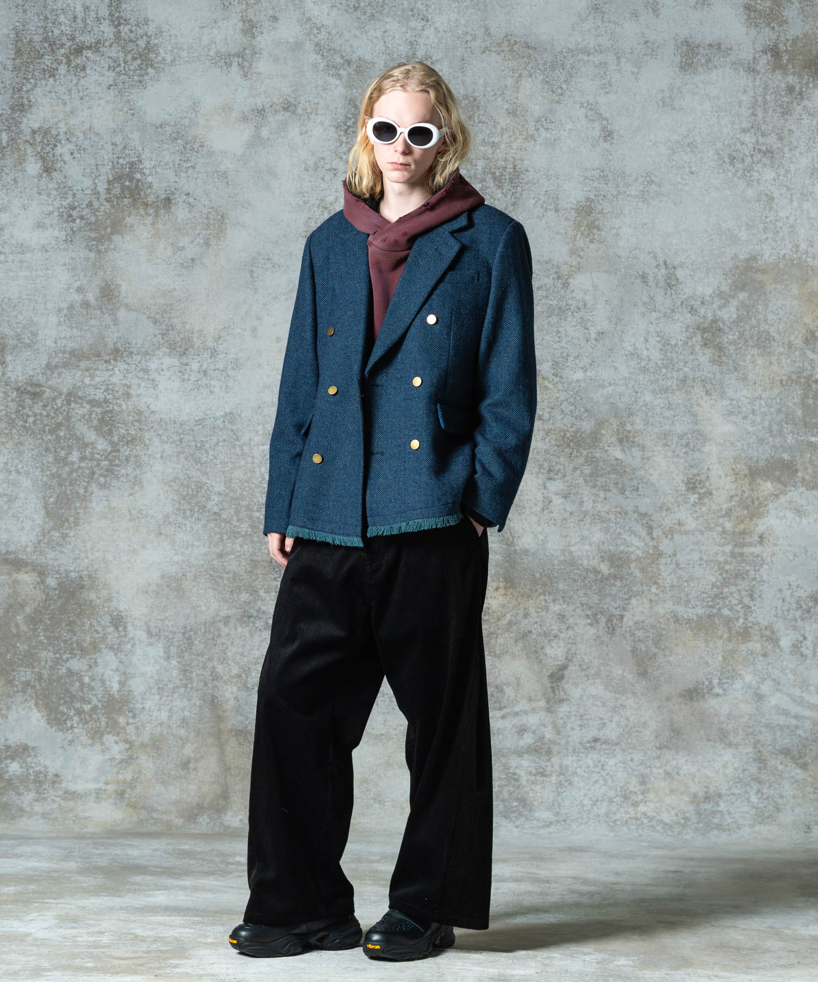 H:185 / C:78 / W:64 / H:88 着用サイズ:L