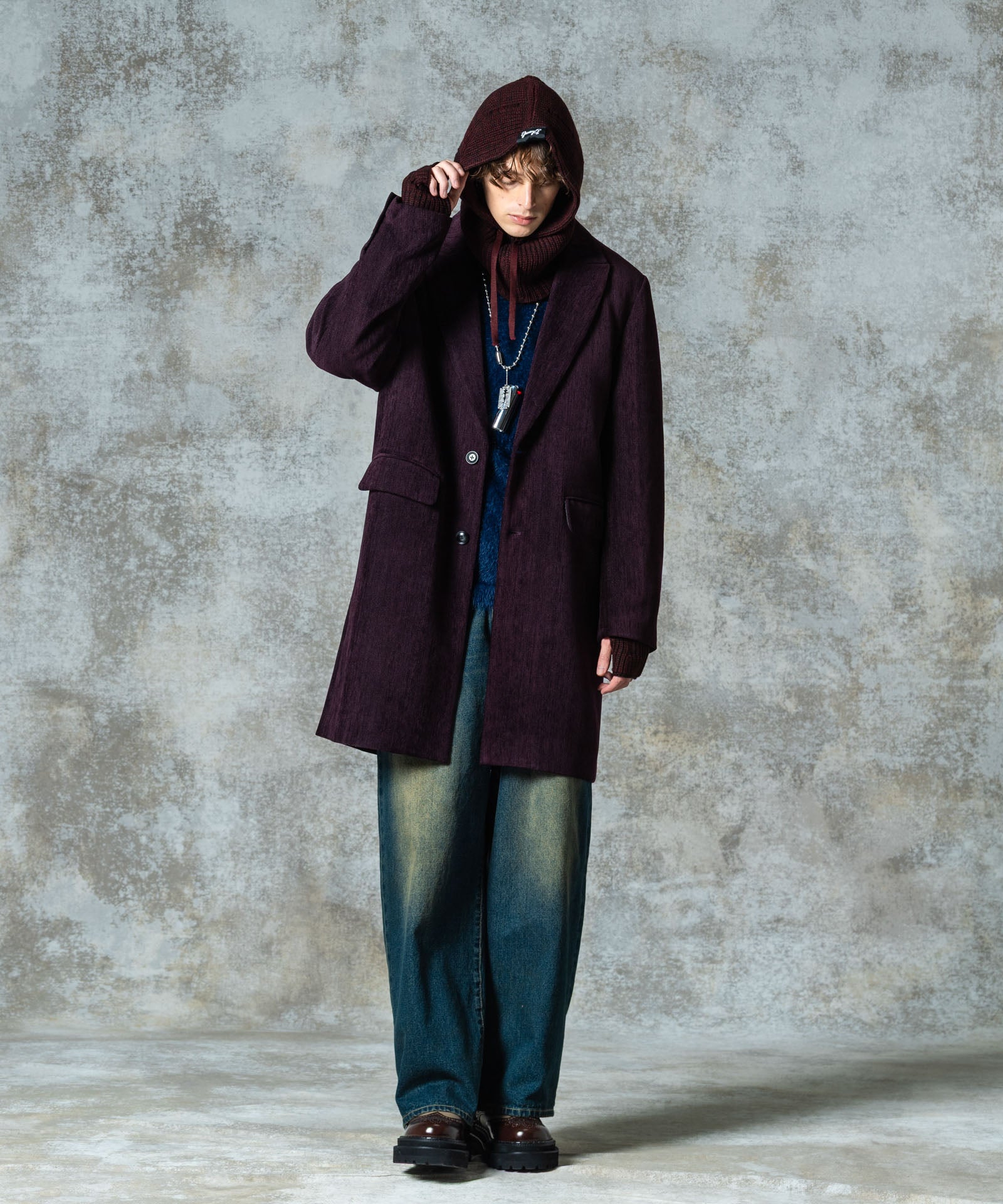 H:186 / C:89 / W:71 / H:92 着用サイズ:L