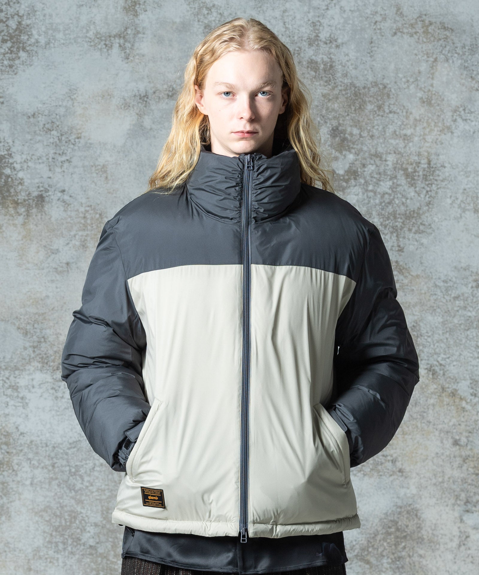 H:185 / C:78 / W:64 / H:88 着用サイズ:M