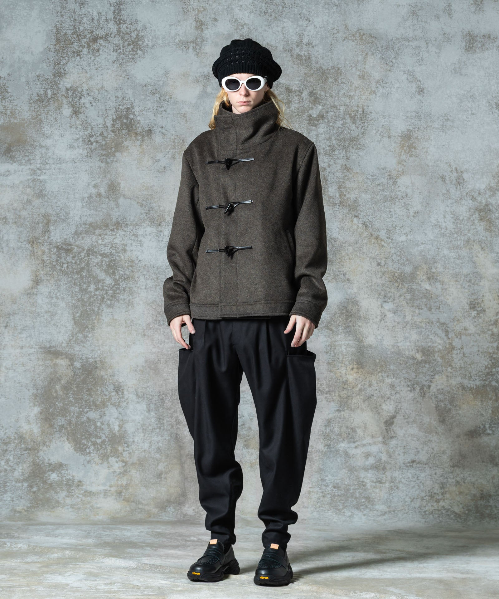 H:185 / C:78 / W:64 / H:88 着用サイズ:L