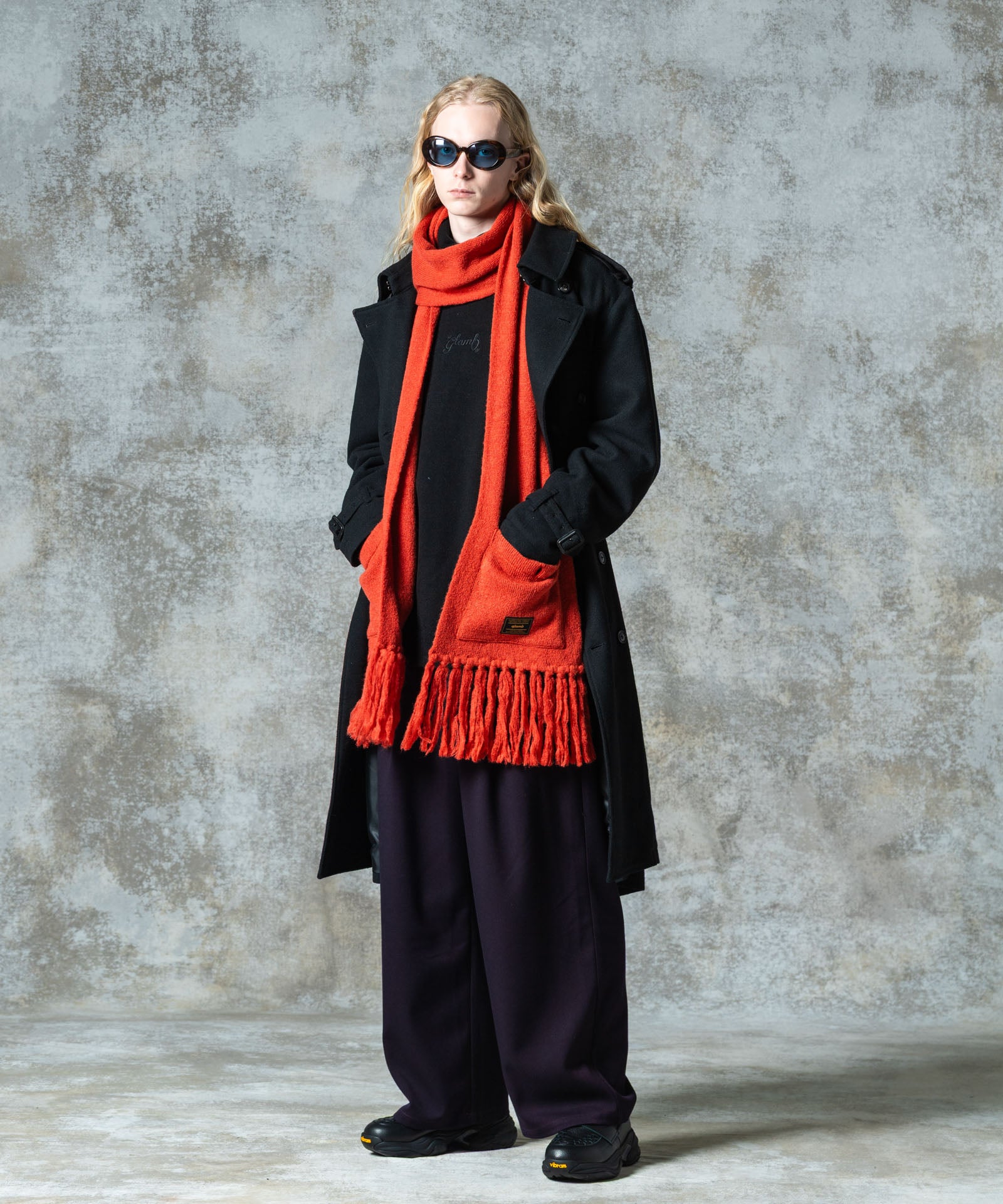 H:185 / C:78 / W:64 / H:88 着用サイズ:M