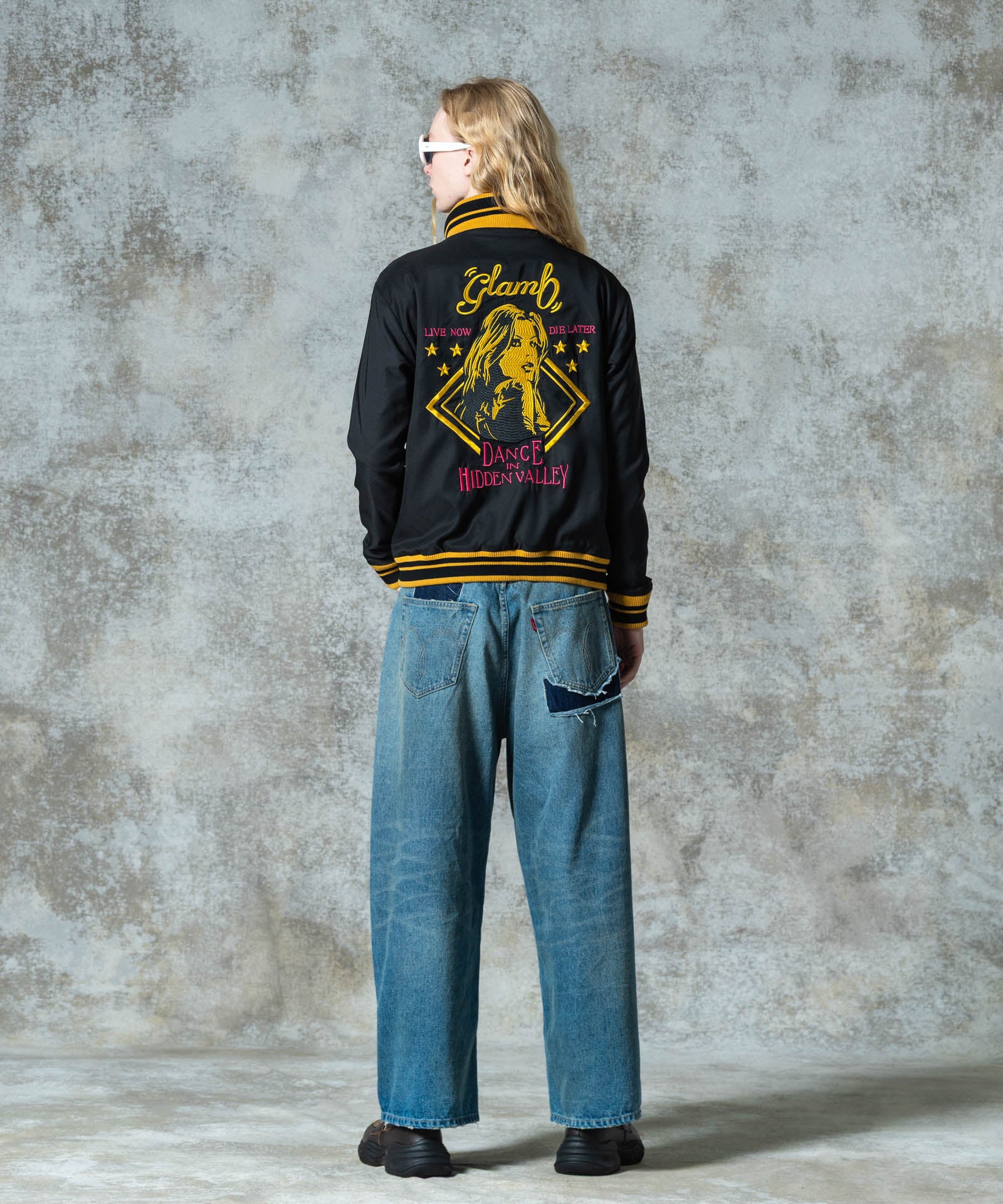 H:185 / C:78 / W:64 / H:88 着用サイズ:M