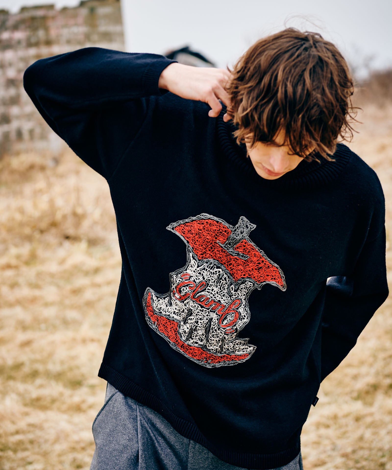 H:186 / C:89 / W:71 / H:92 着用サイズ:M