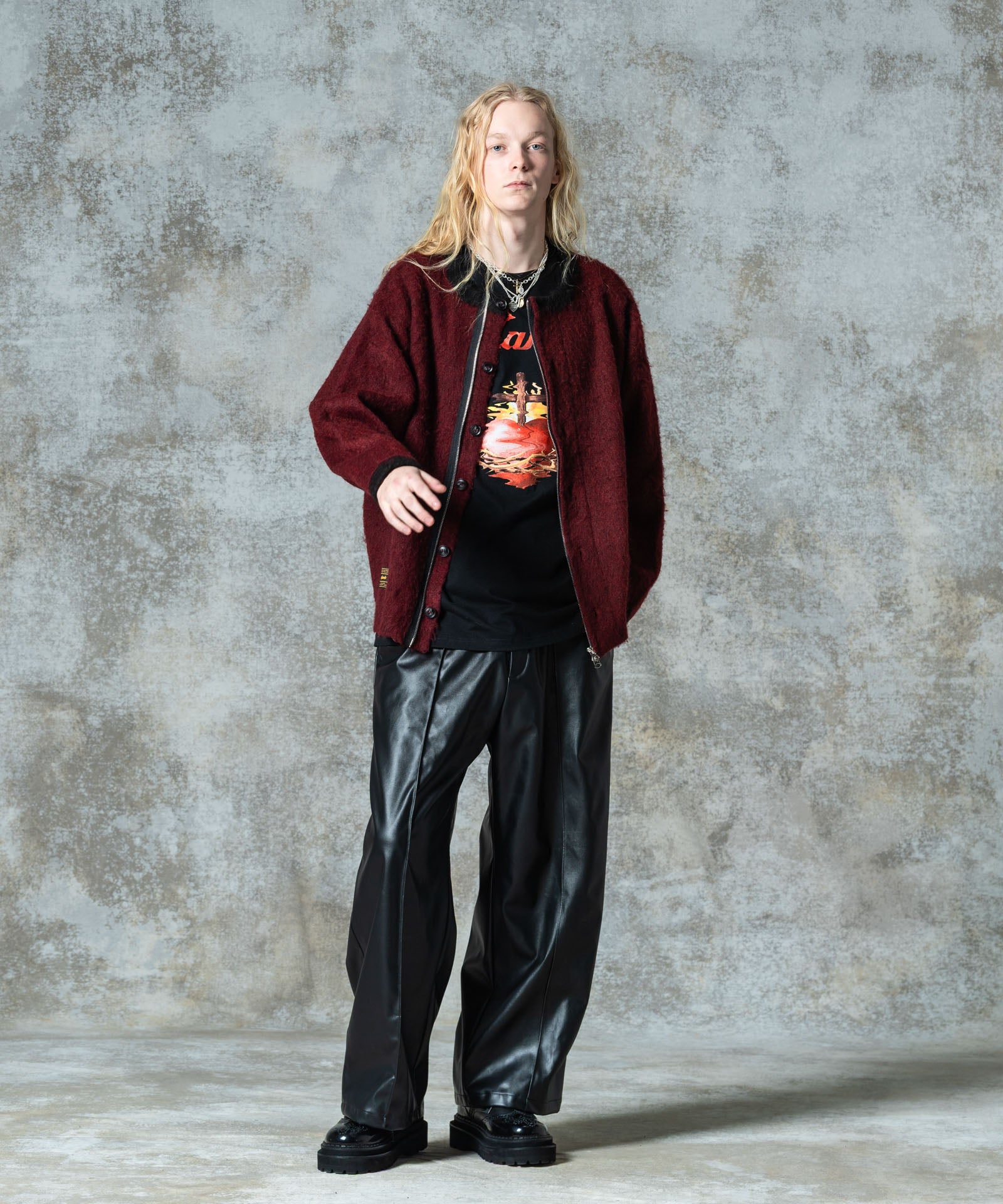 H:185 / C:78 / W:64 / H:88 着用サイズ:L