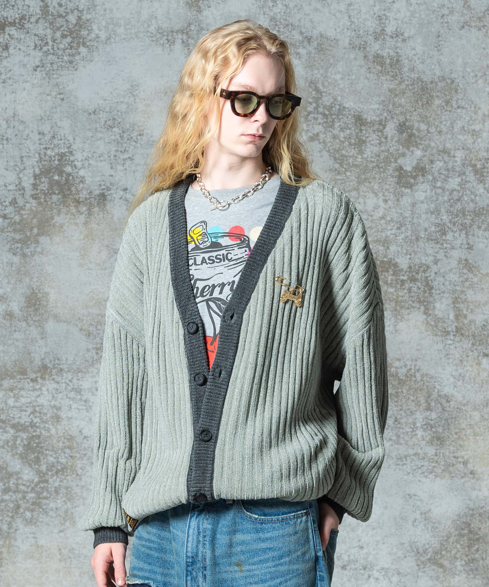 H:185 / C:78 / W:64 / H:88 着用サイズ:L