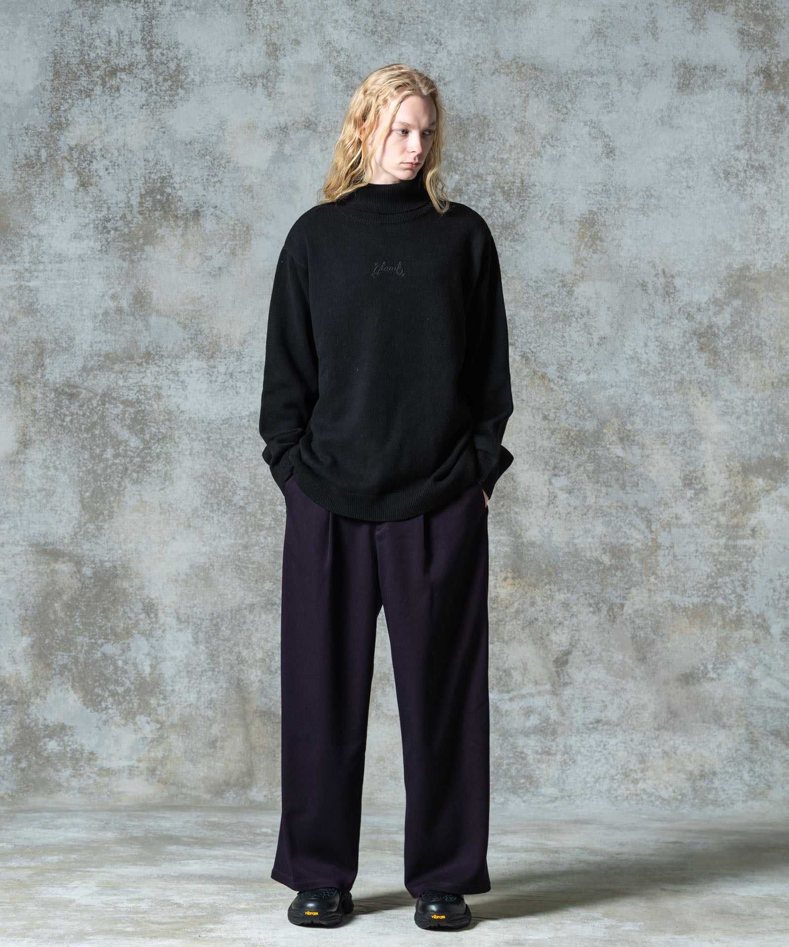 H:185 / C:78 / W:64 / H:88 着用サイズ:L