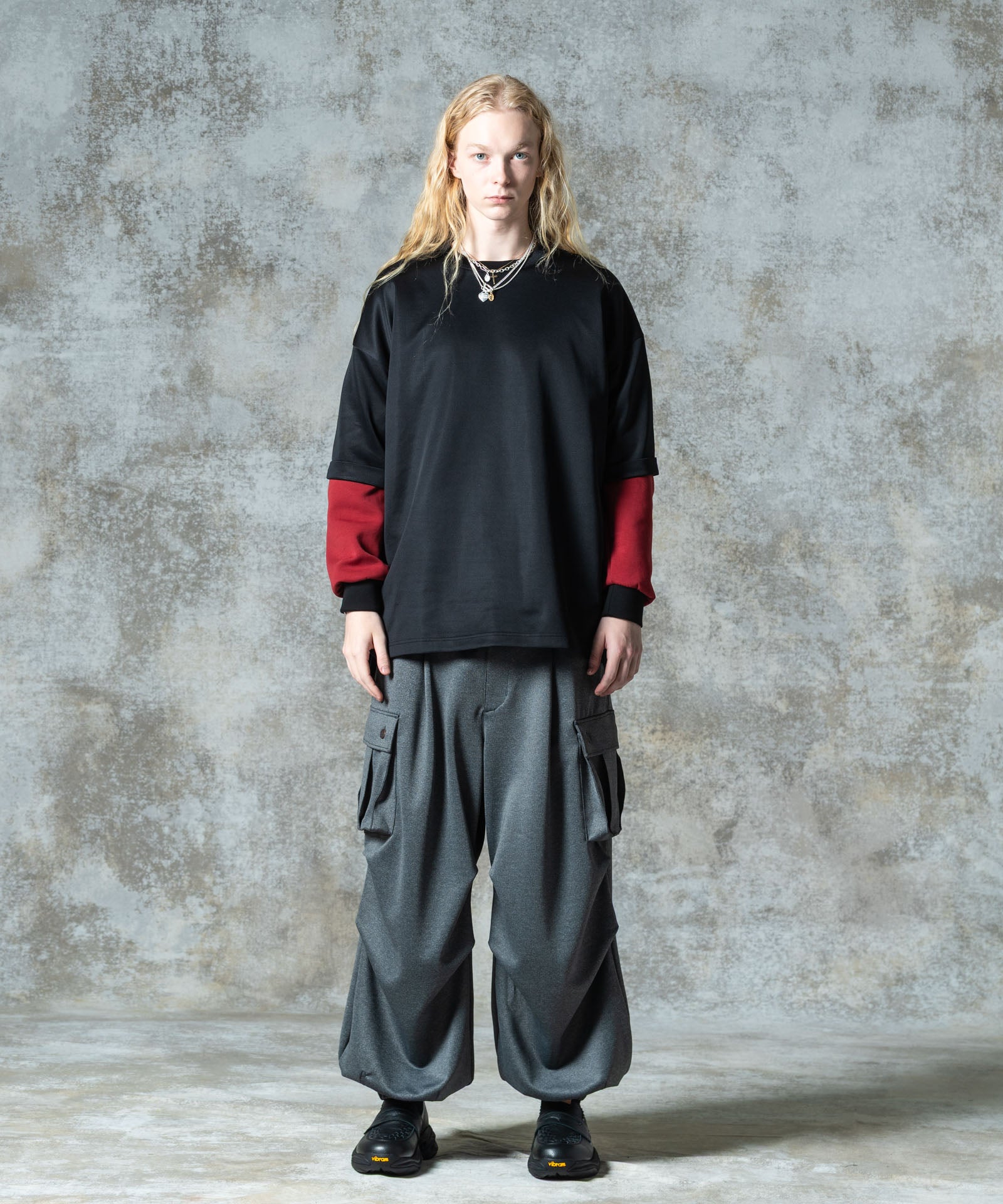 H:185 / C:78 / W:64 / H:88 着用サイズ:L